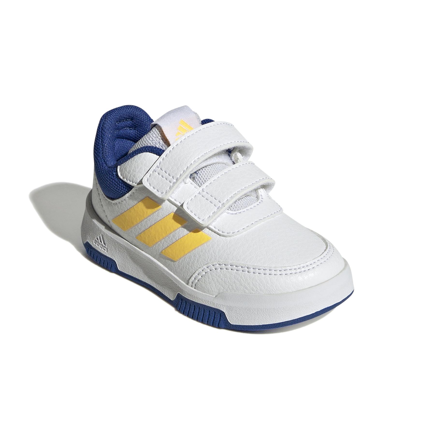 product/a/d/adidas_ig8801_6_footwear_photography_front_lateral_top_view_white.jpg