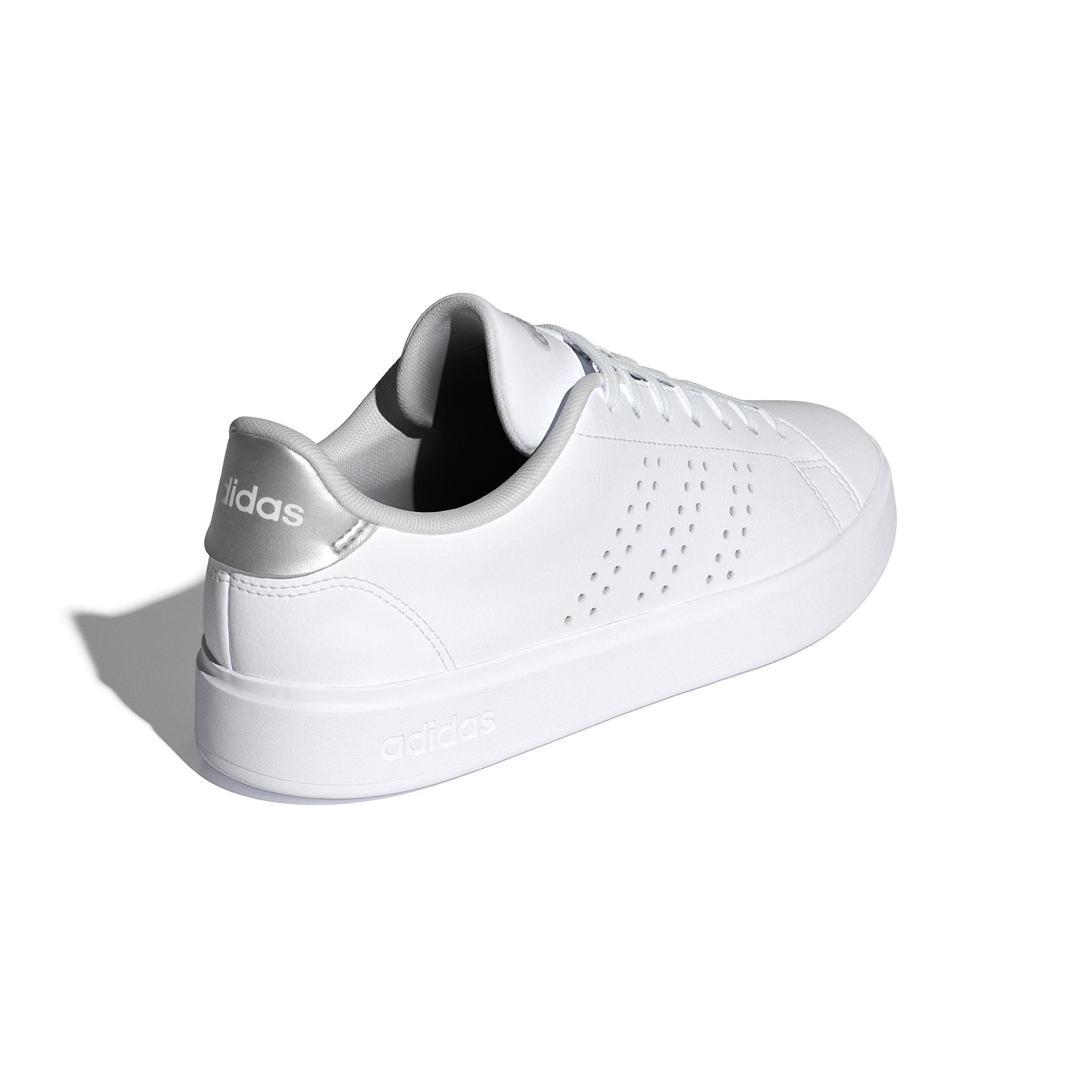 product/a/d/adidas_ig9175_7_footwear_photography_back_lateral_top_view_white.jpg