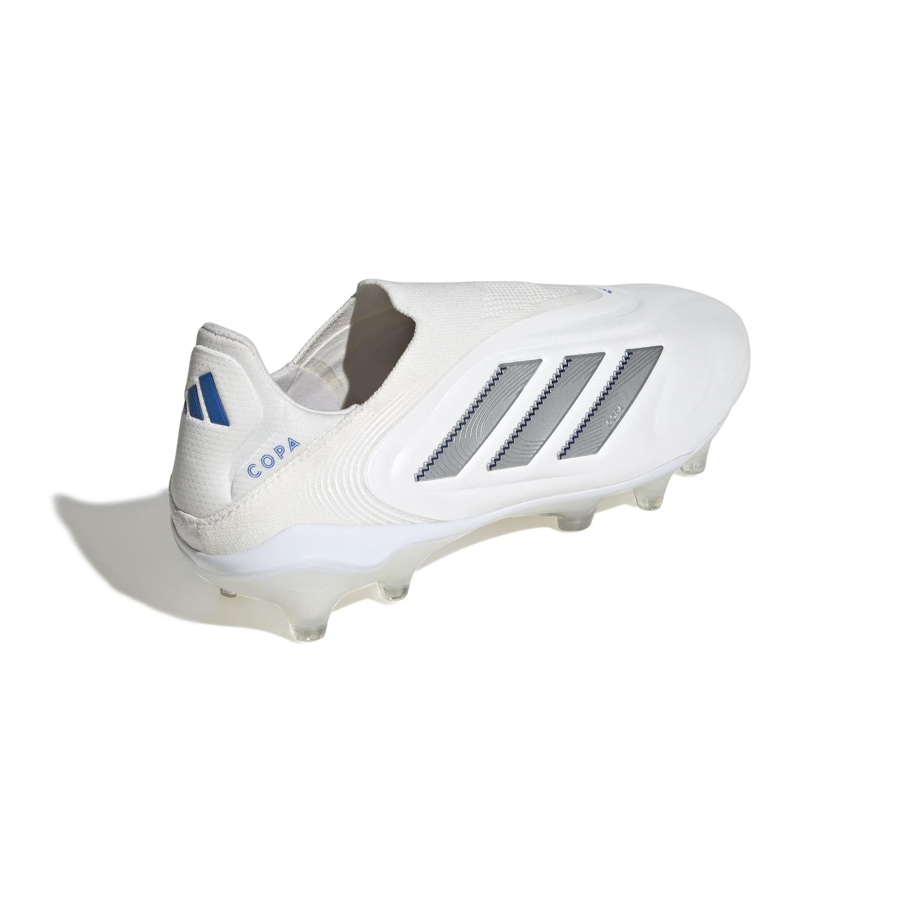 product/a/d/adidas_ih0078_6_footwear_photography_back_lateral_top_view_white-nw091625.jpg