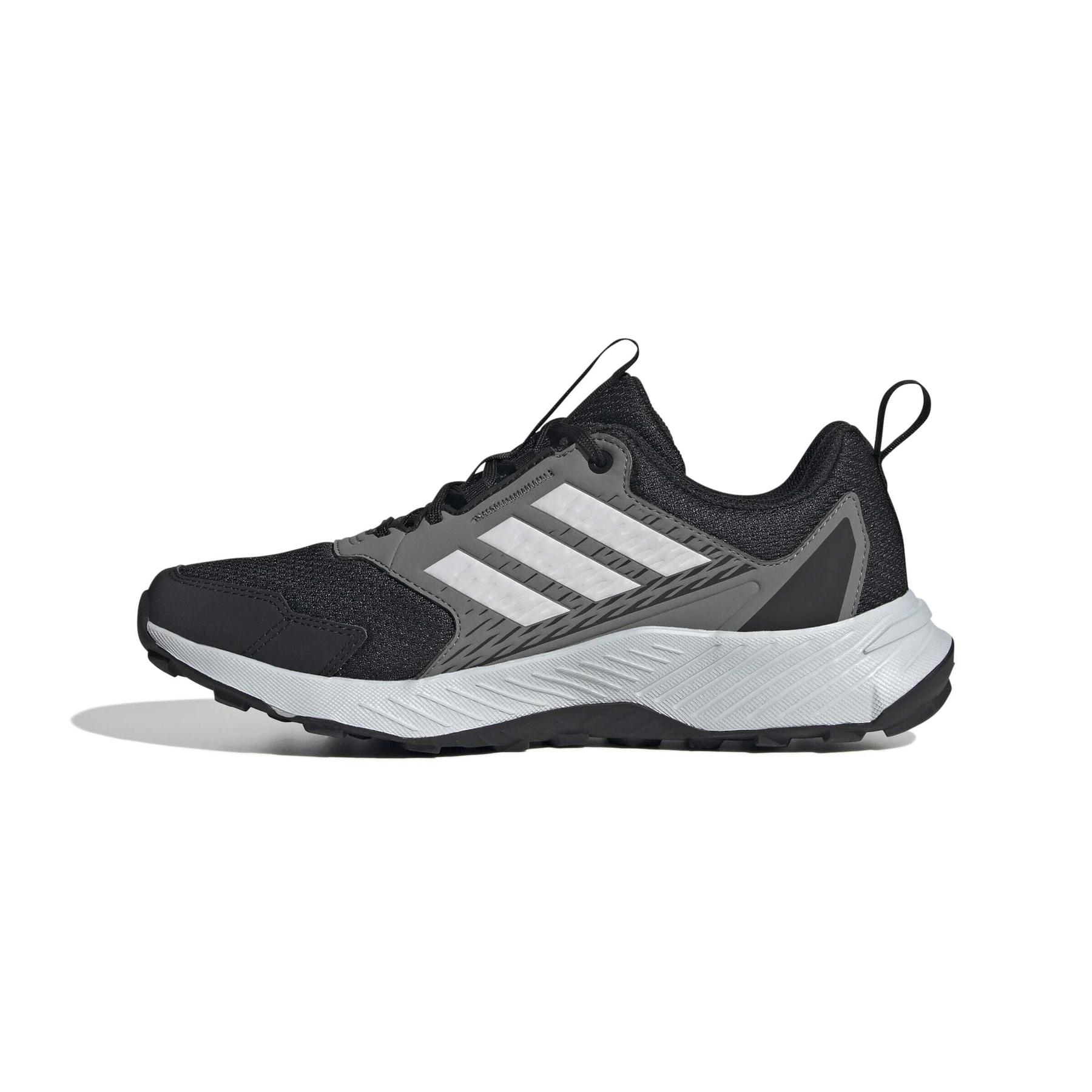 product/a/d/adidas_ih2937_5_footwear_photography_side_medial_center_view_white-nw091625.jpg