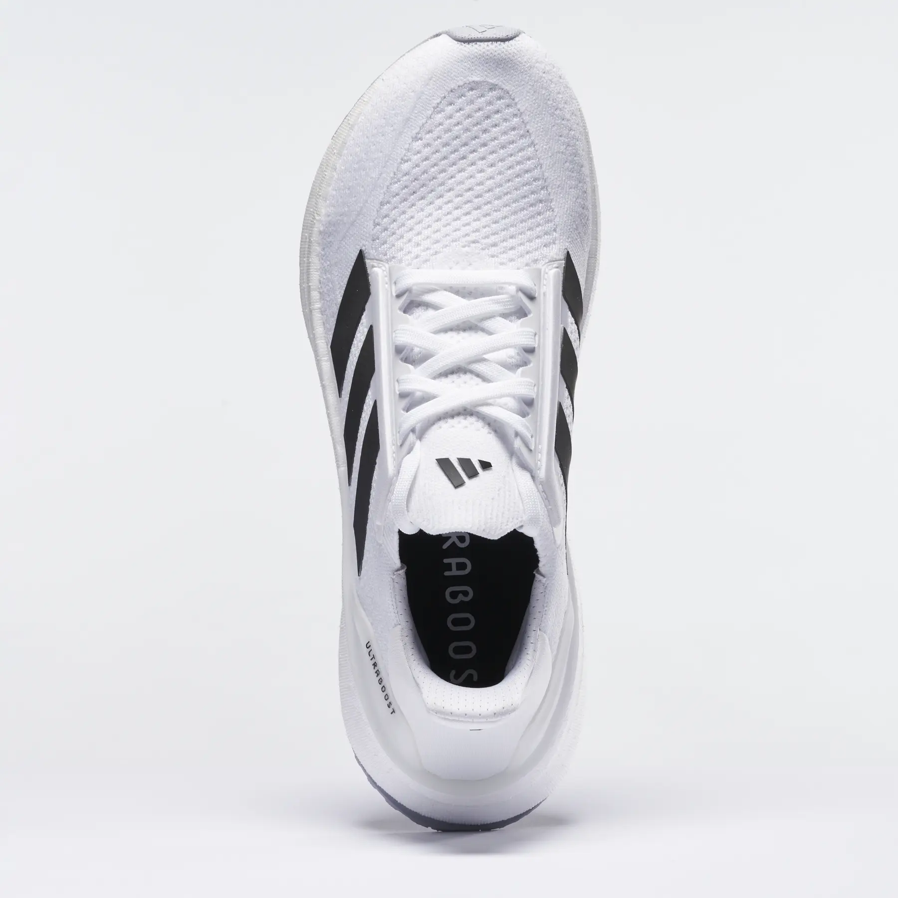 product/a/d/adidas_ih3111_10_footwear_photography_side_lateral_left_view_white-nw091625.jpg