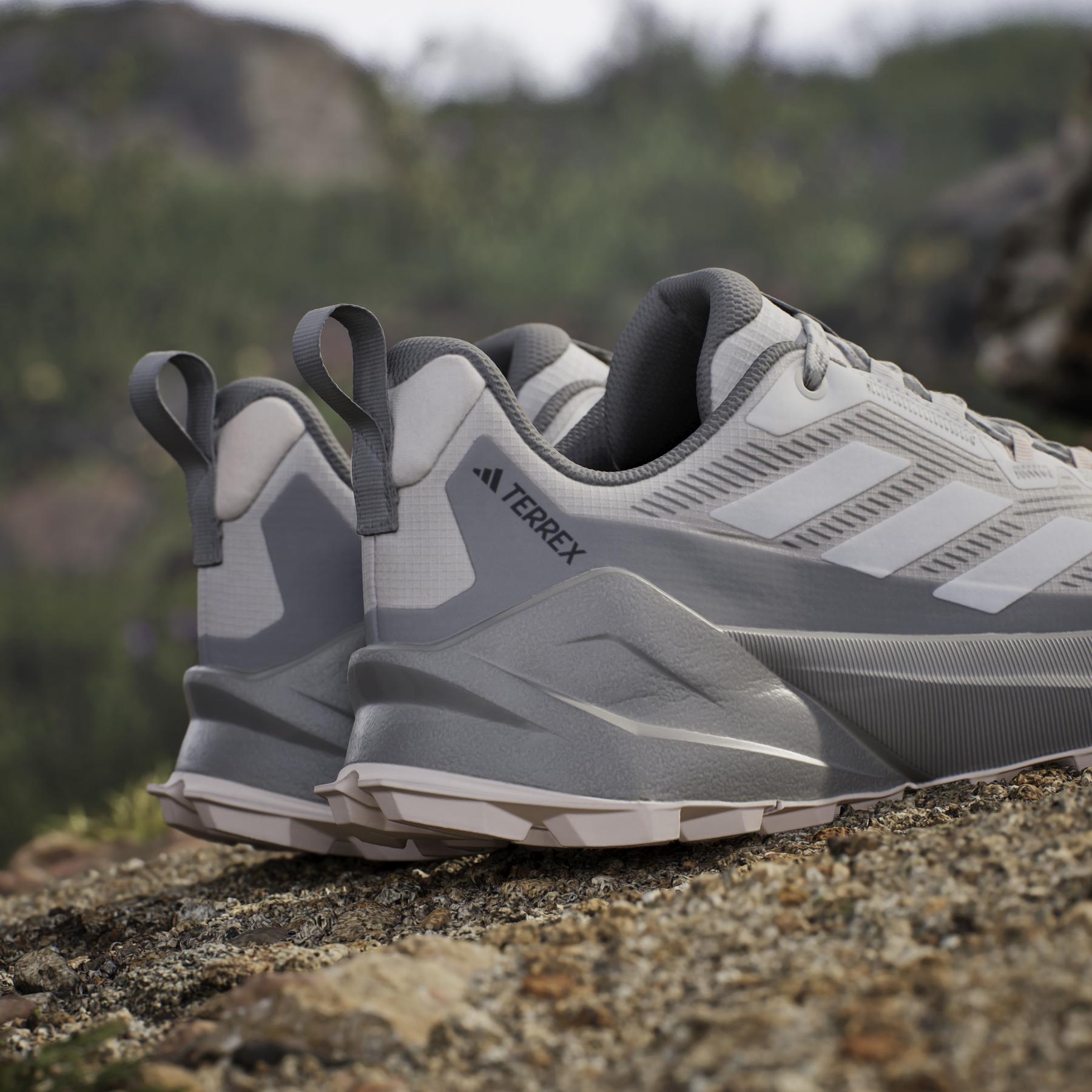 product/a/d/adidas_ih3790_23_footwear_photography_heromrktng_view_10-nw091625.jpg
