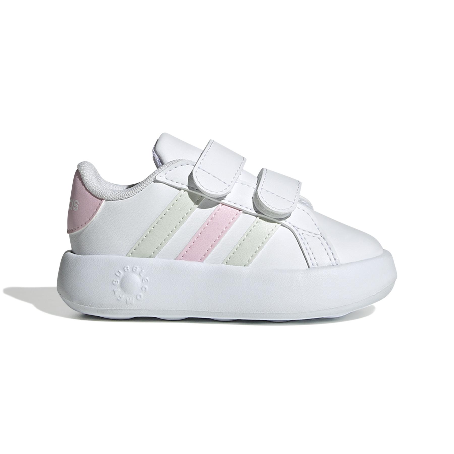 product/a/d/adidas_ih4884_1_footwear_photography_side_lateral_center_view_white.jpg