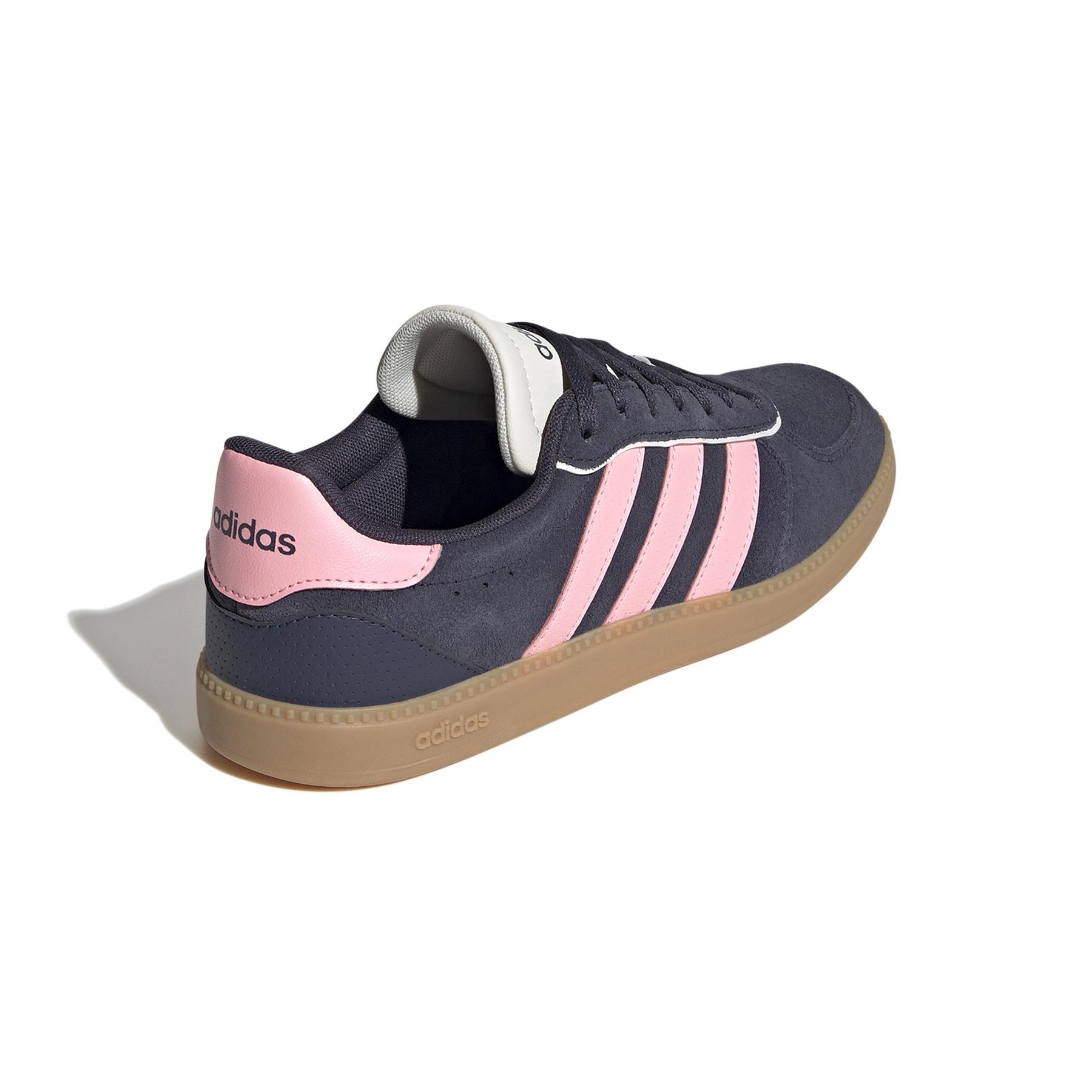 product/a/d/adidas_ih5467_7_footwear_photography_back_lateral_top_view_whiterep2.jpg