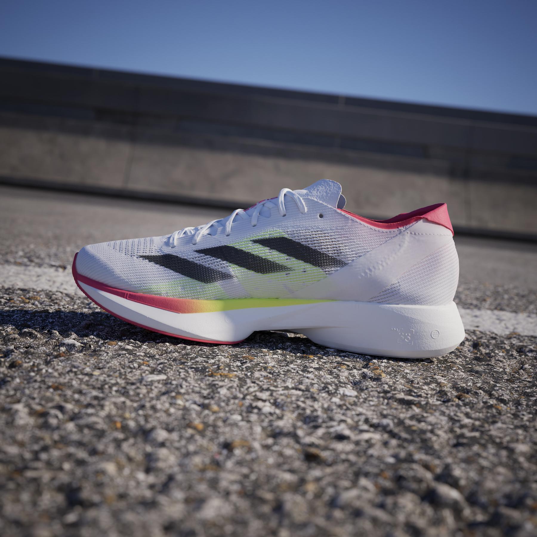 product/a/d/adidas_ih5712_20_footwear_photography_heromrktng_view_7.jpg