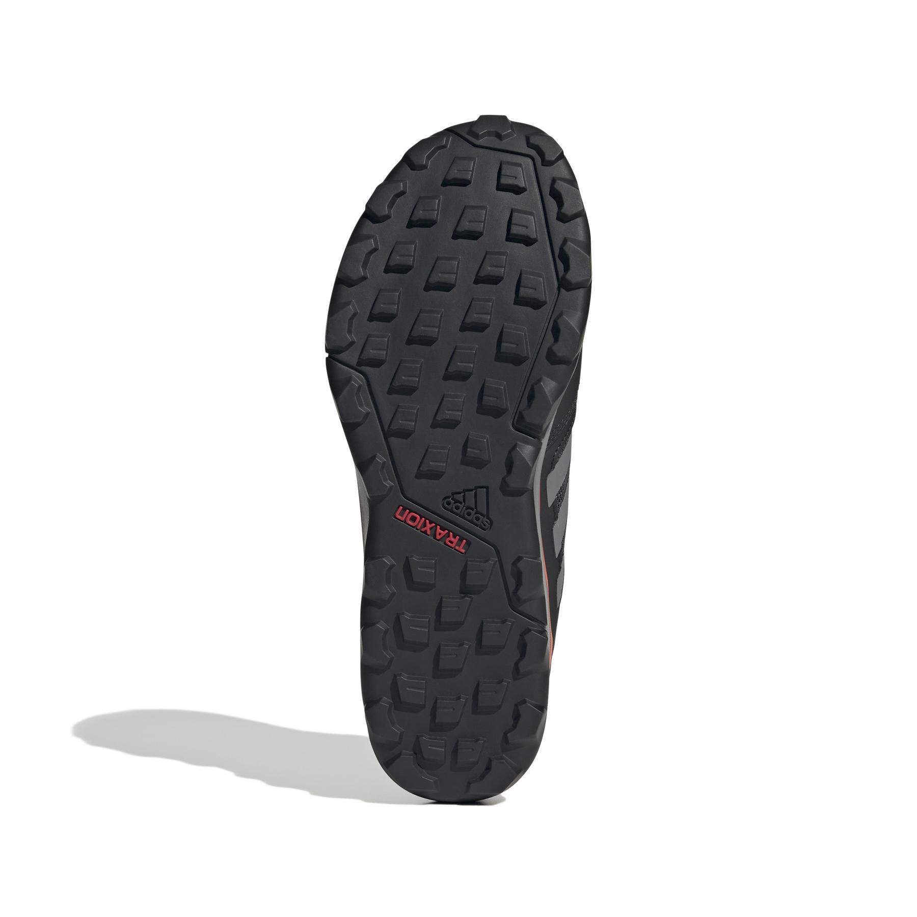 product/a/d/adidas_ih7930_4_footwear_photography_bottom_view_white.jpg