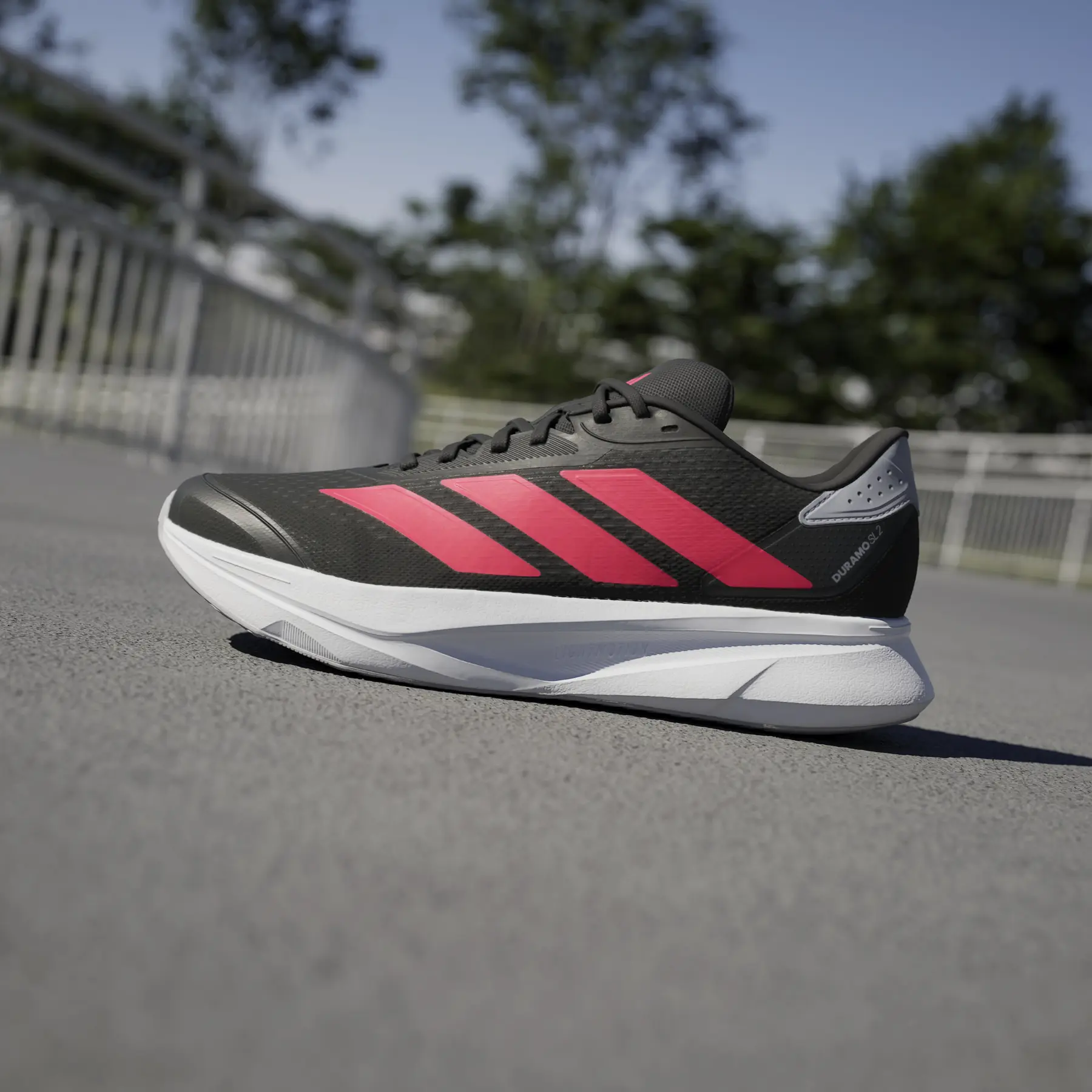 product/a/d/adidas_ih8220_20_footwear_photography_heromrktng_view_7-nw091625.jpg