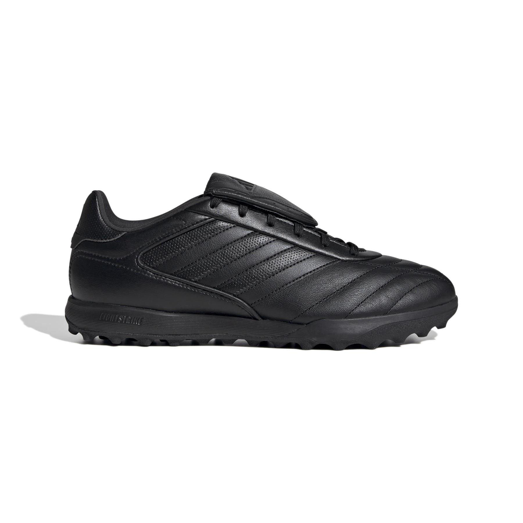 product/a/d/adidas_ih8287_1_footwear_photography_side_lateral_center_view_white-nw120924.jpg
