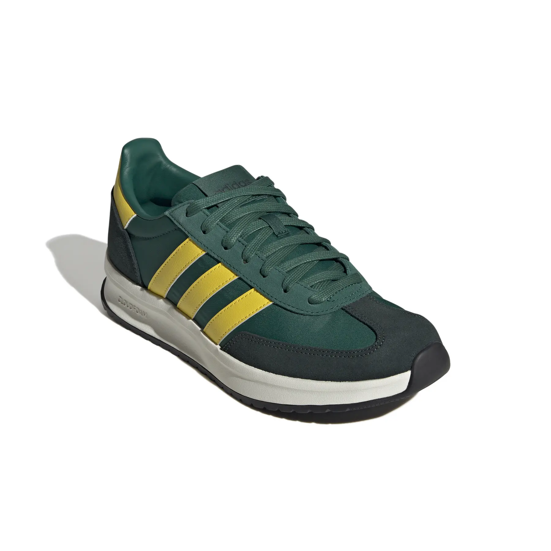 product/a/d/adidas_ih8589_6_footwear_photography_front_lateral_top_view_whiterep2.jpg
