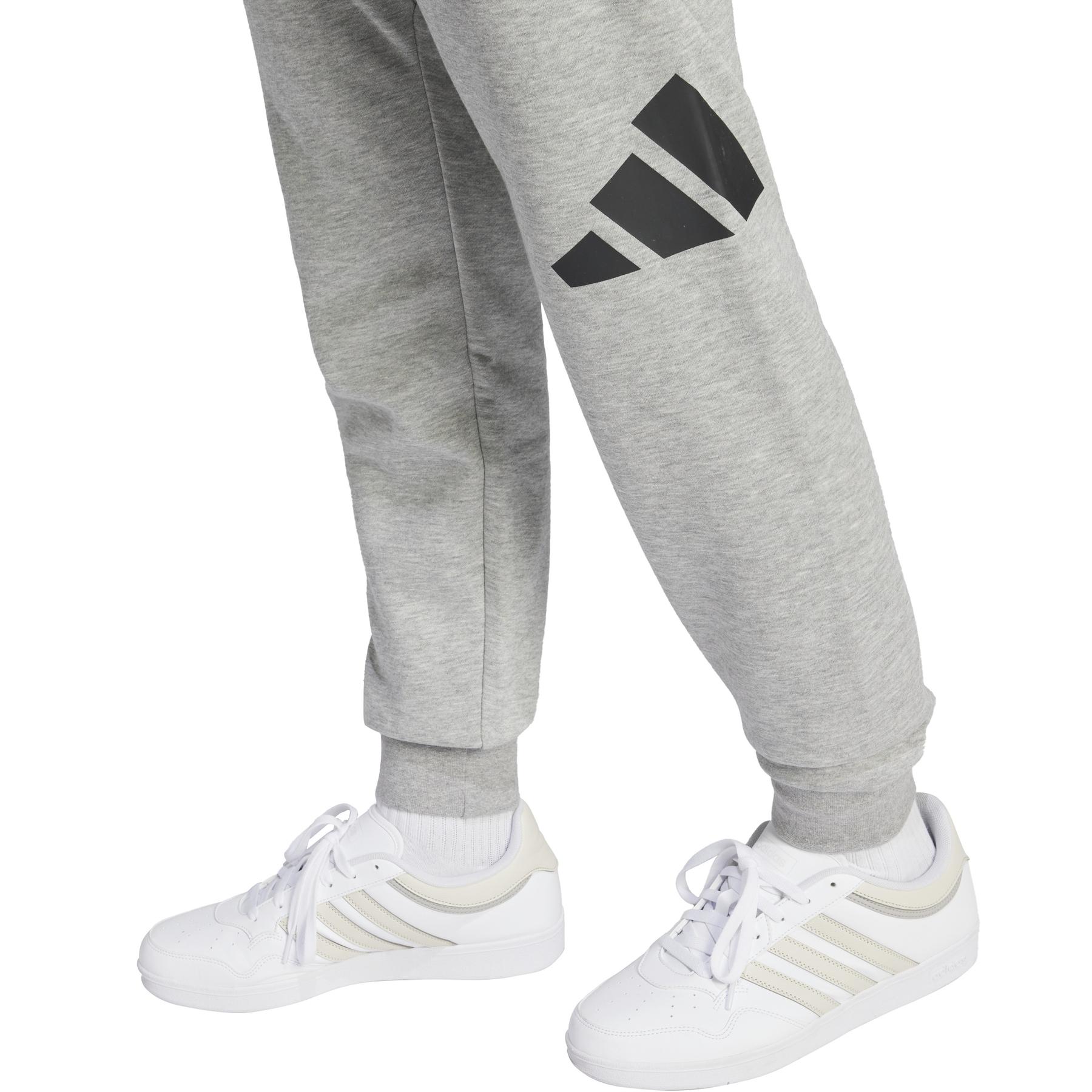 product/a/d/adidas_in6143_mgreyh-black_6.jpg