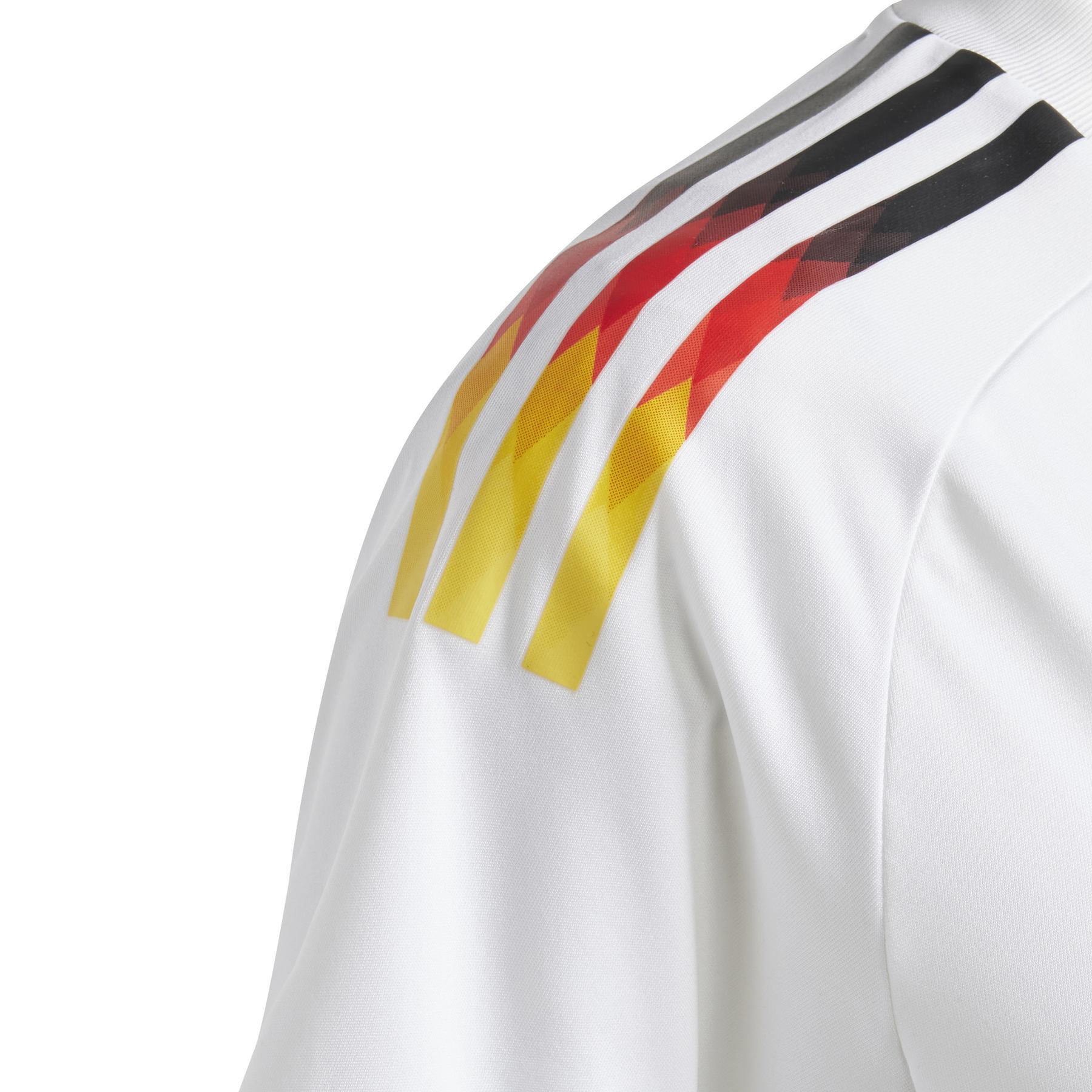 product/a/d/adidas_ip8147_5_apparel_photography_detail_view_2_white.jpg