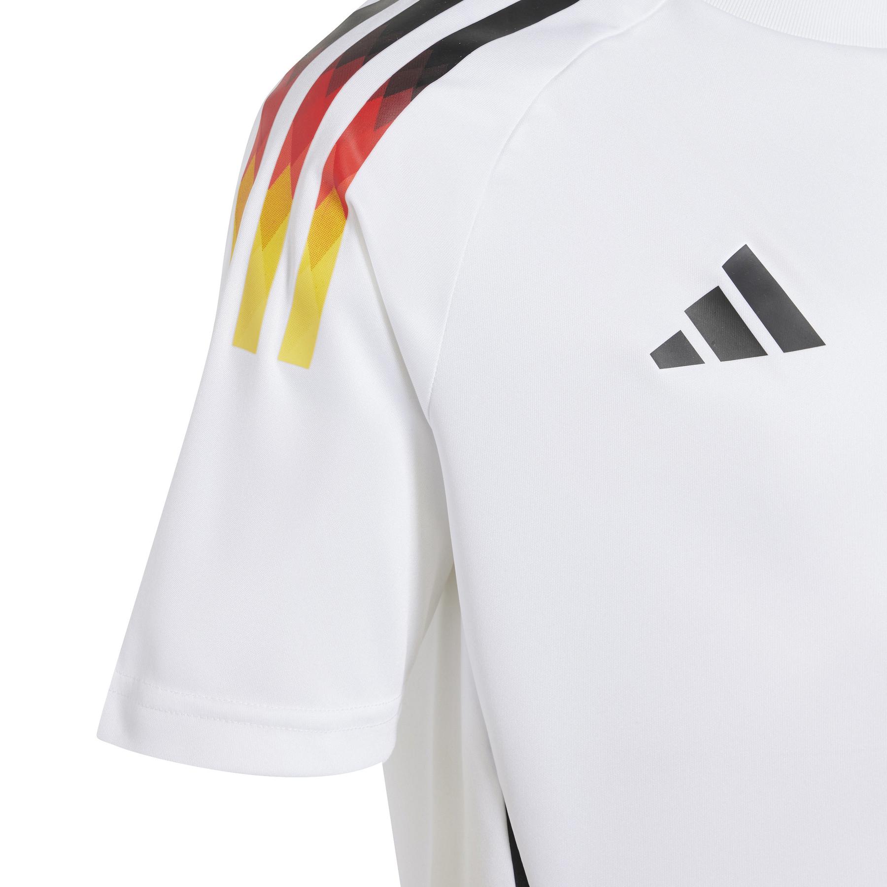 product/a/d/adidas_ip8148_6_apparel_photography_detail_view_3_white.jpg