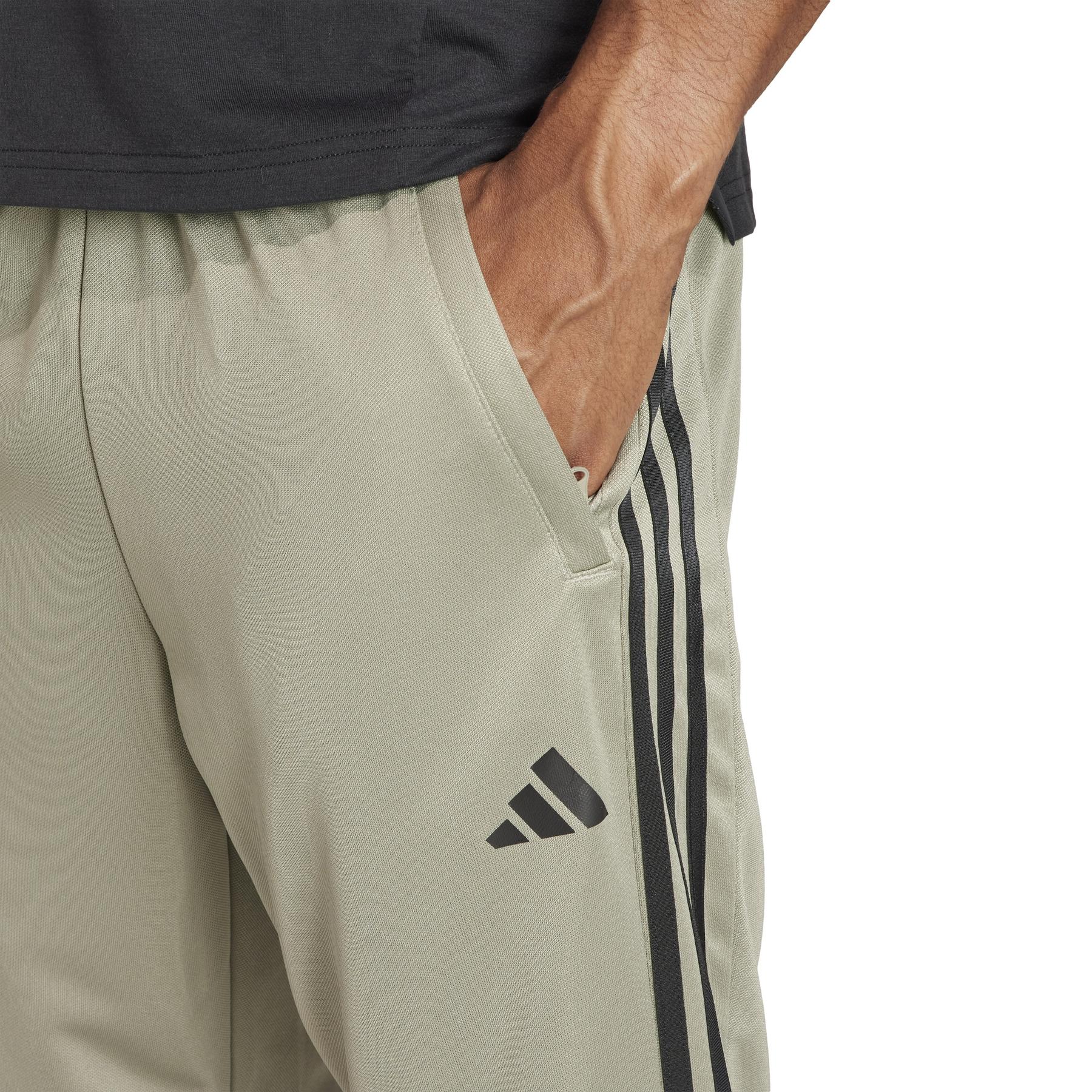 product/a/d/adidas_it5412_6_apparel_on_model_detail_view_1_white.jpg