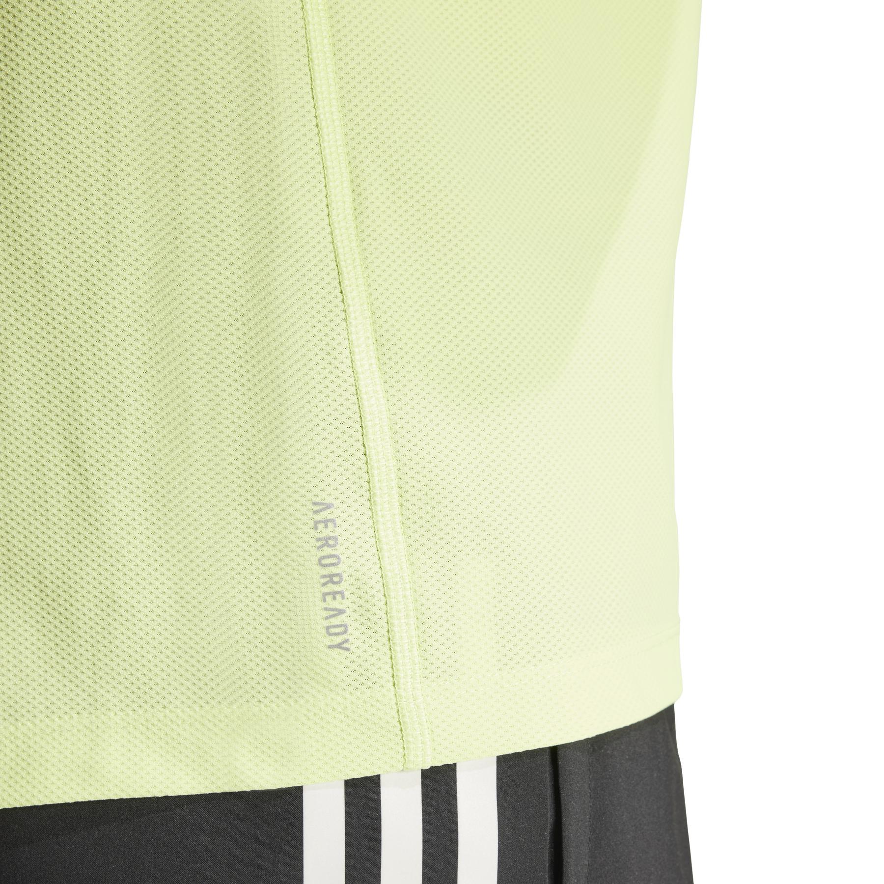 product/a/d/adidas_iv5405_8_apparel_on_model_detail_view_2_white.jpg
