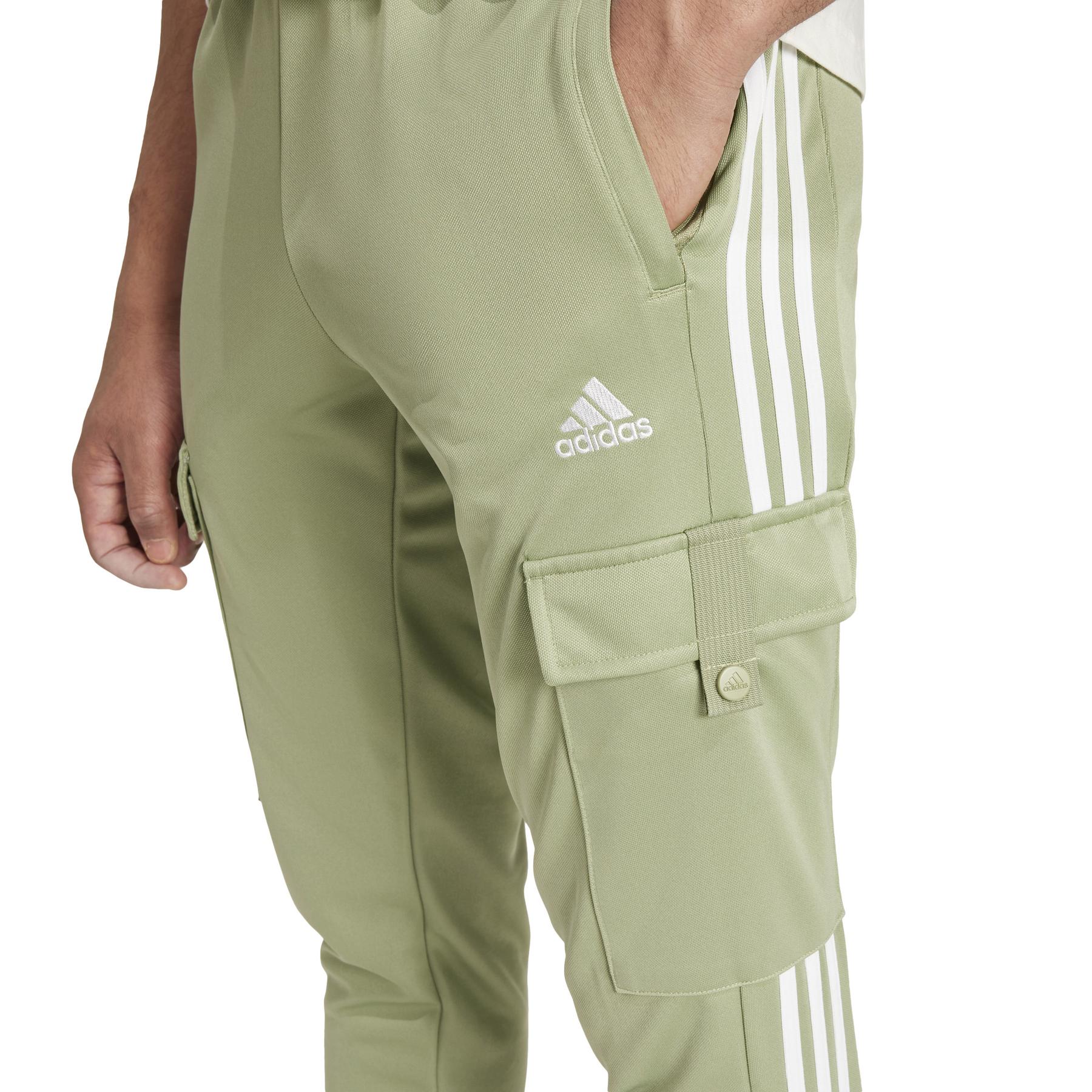 product/a/d/adidas_iw5990_7_apparel_on_model_detail_view_1_white.jpg