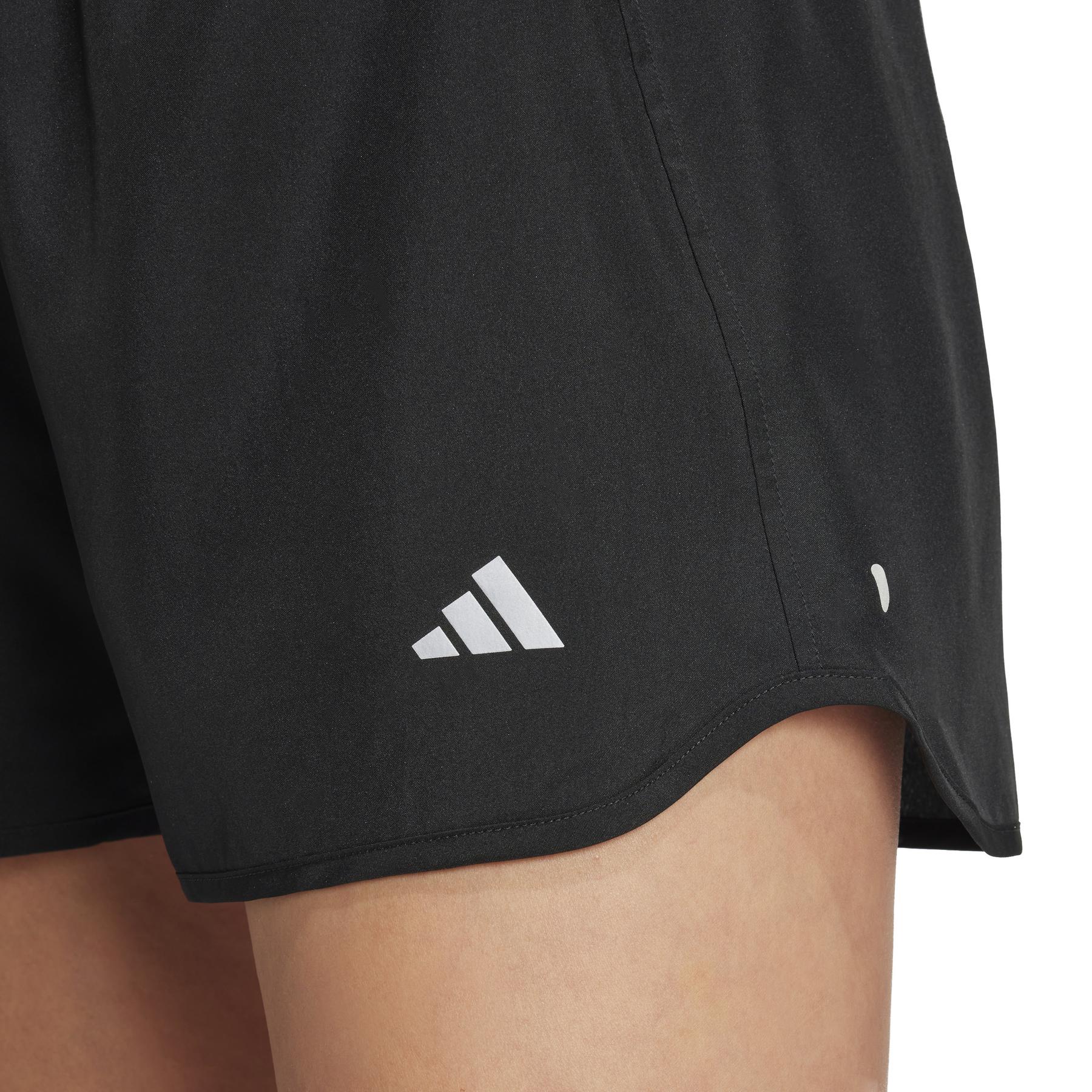 product/a/d/adidas_ix5992_6_apparel_on_model_detail_view_1_white.jpg