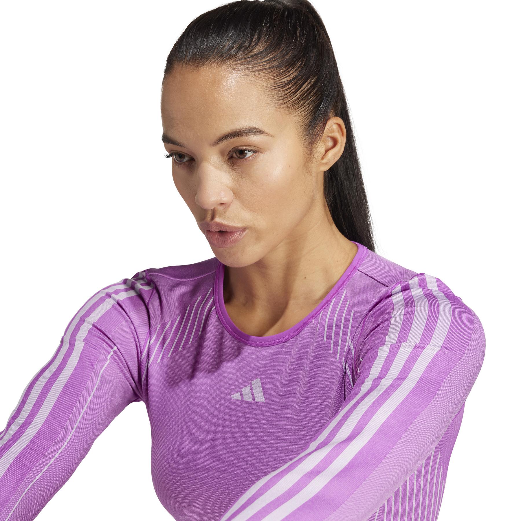 product/a/d/adidas_ix6996_7_apparel_on_model_detail_view_1_white.jpg