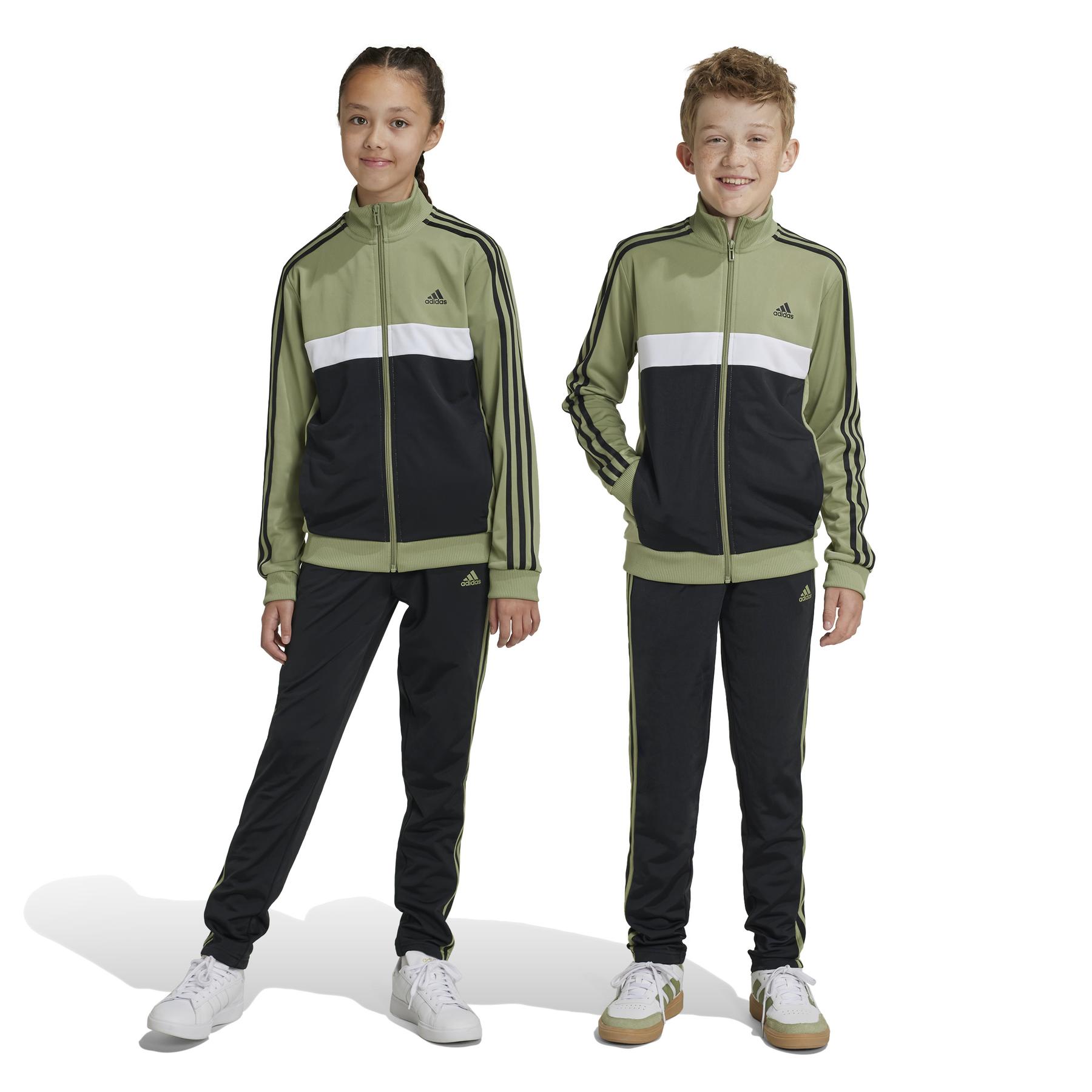 product/a/d/adidas_iy1796_8_apparel_on_model_standard_unisex_pair_shot_white.jpg