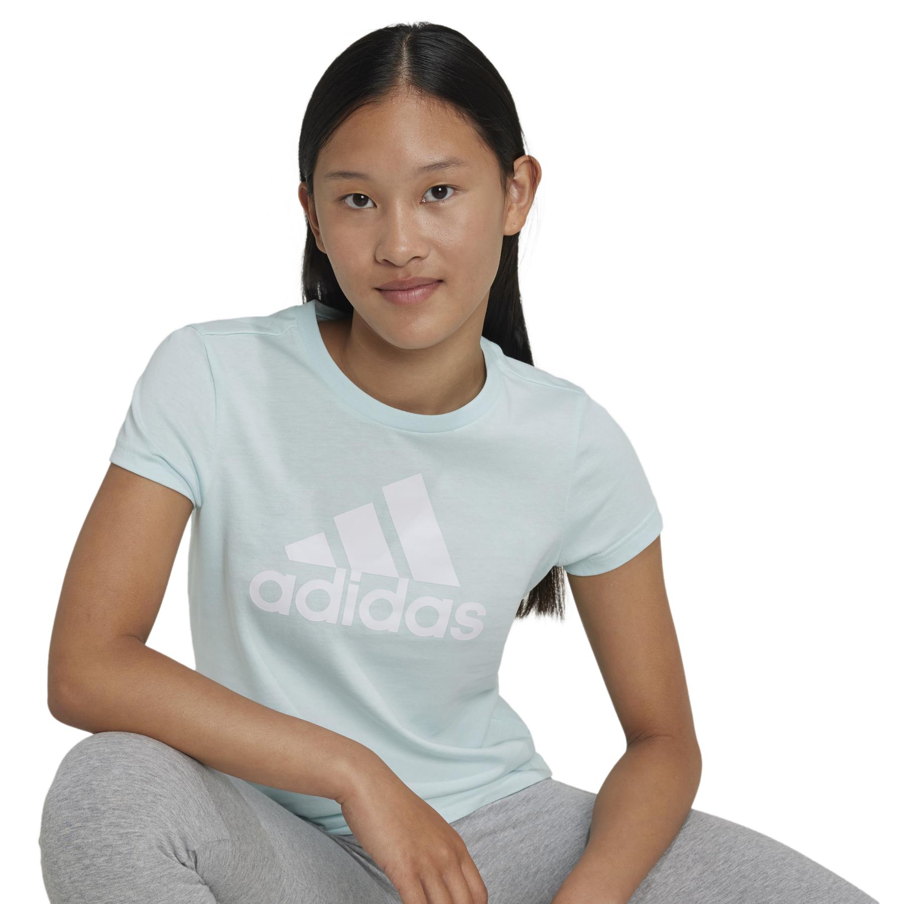 product/a/d/adidas_iz3468_7_apparel_on_model_detail_view_2_white.jpg