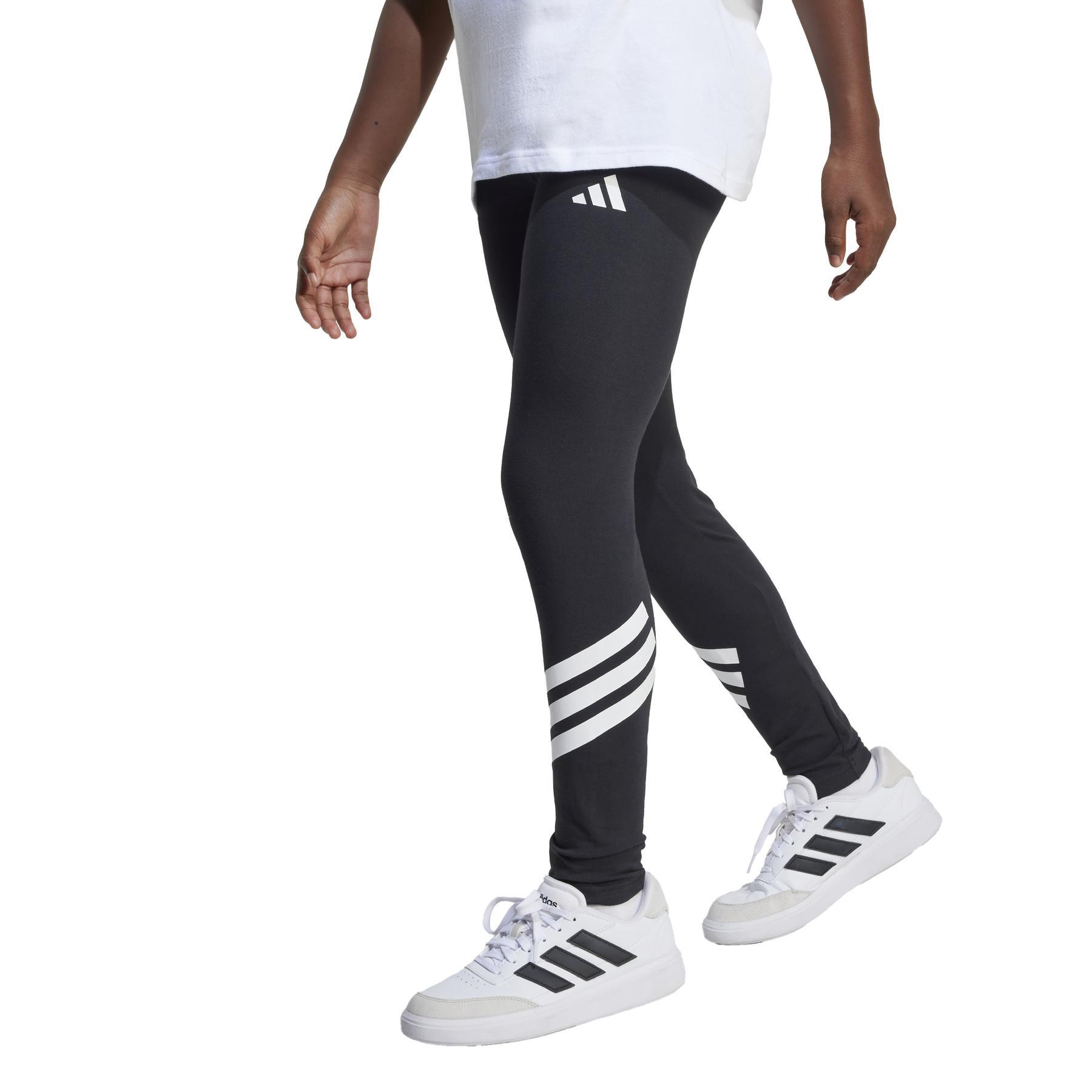 product/a/d/adidas_jc7567_black-white_2.jpg