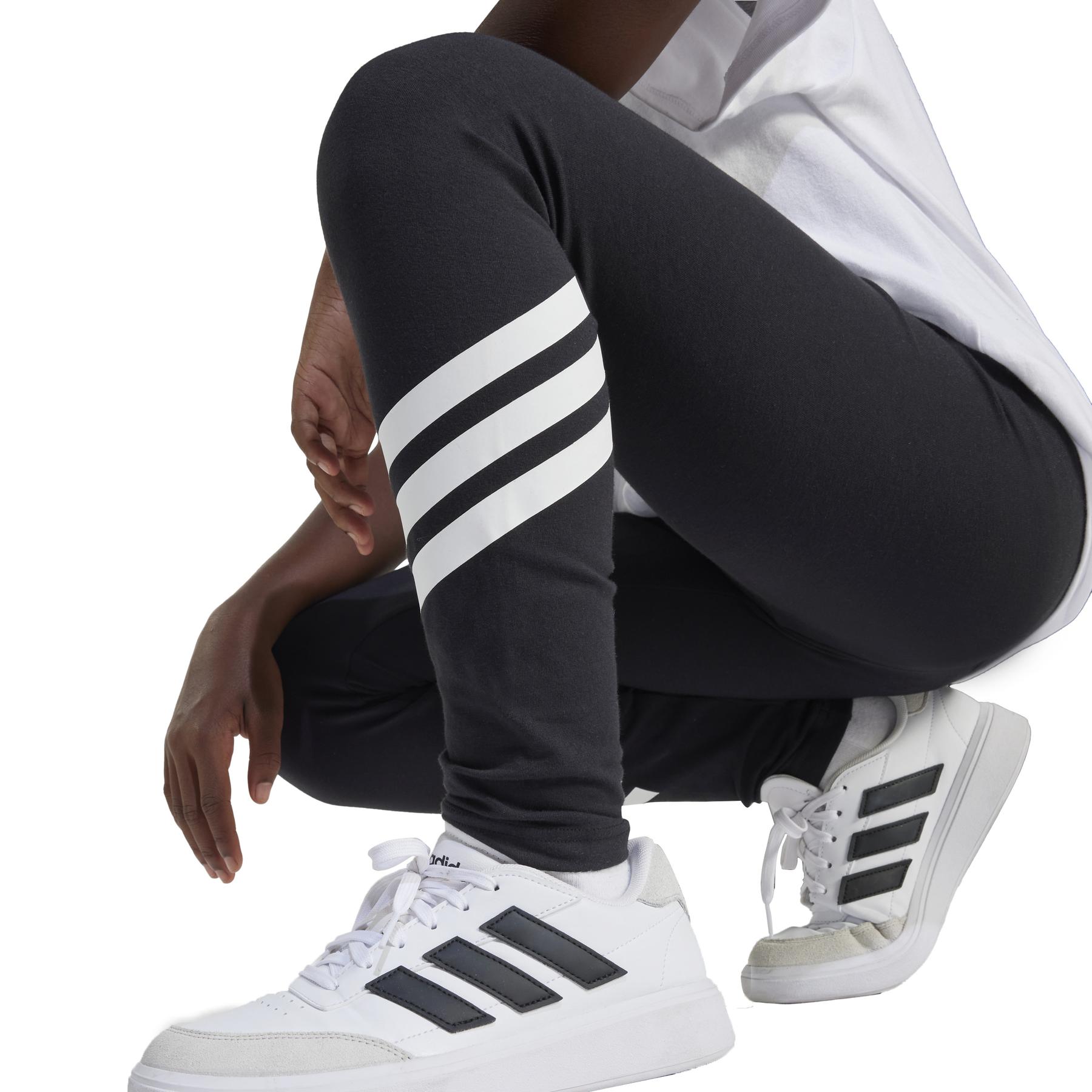 product/a/d/adidas_jc7567_black-white_6.jpg