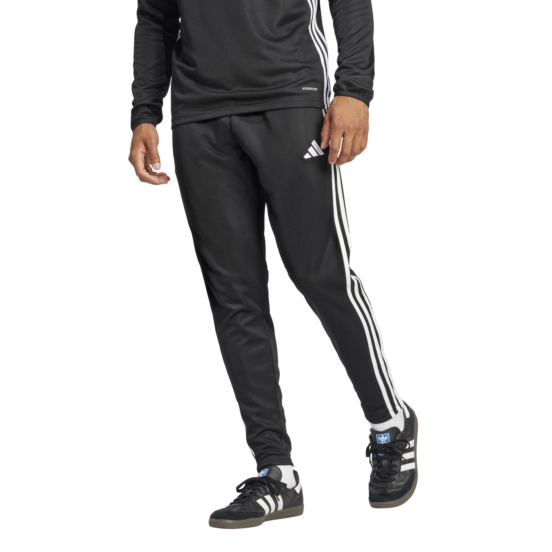 product/a/d/adidas_jd0442_black-white_2.jpg