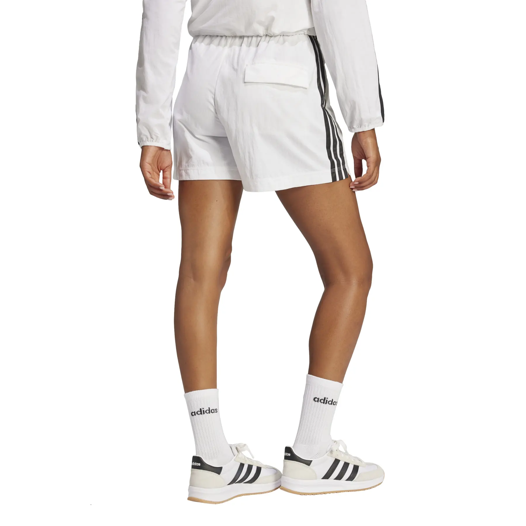 Women's woven shorts adidas Essentials 3-Stripes | Foot-Store