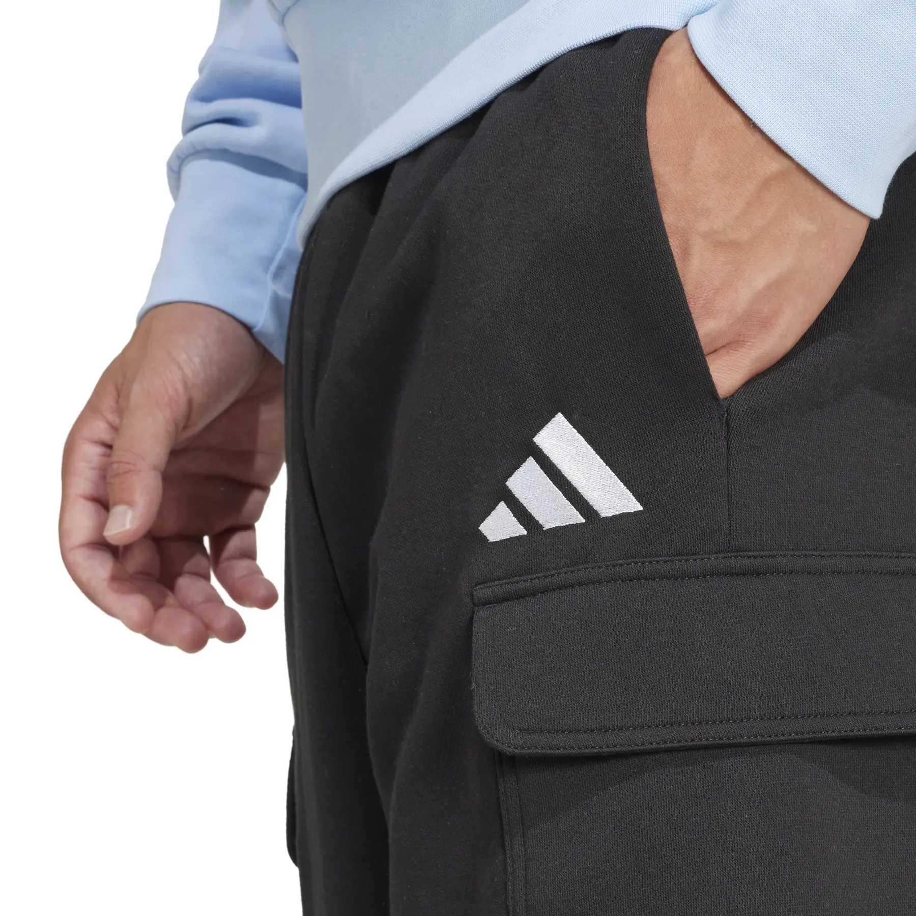 Pantalón corto cargo adidas Essentials Feelcozy Fleece | Direct-Volley