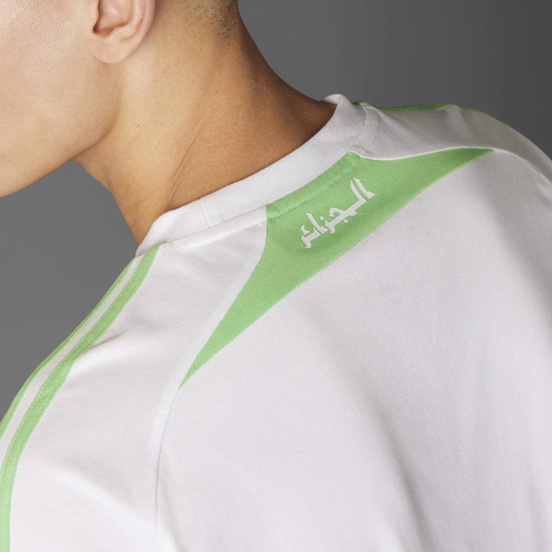 product/a/d/adidas_je5345_13_apparel_photography_heromrktng_view_7.jpg