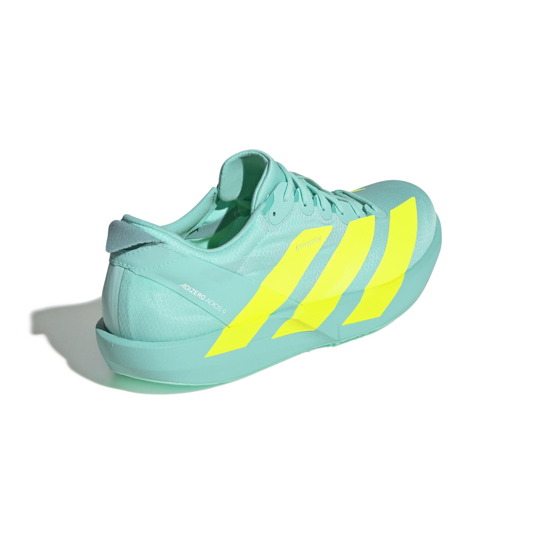 product/a/d/adidas_jh5243_7_footwear_photography_back_lateral_top_view_white.jpg