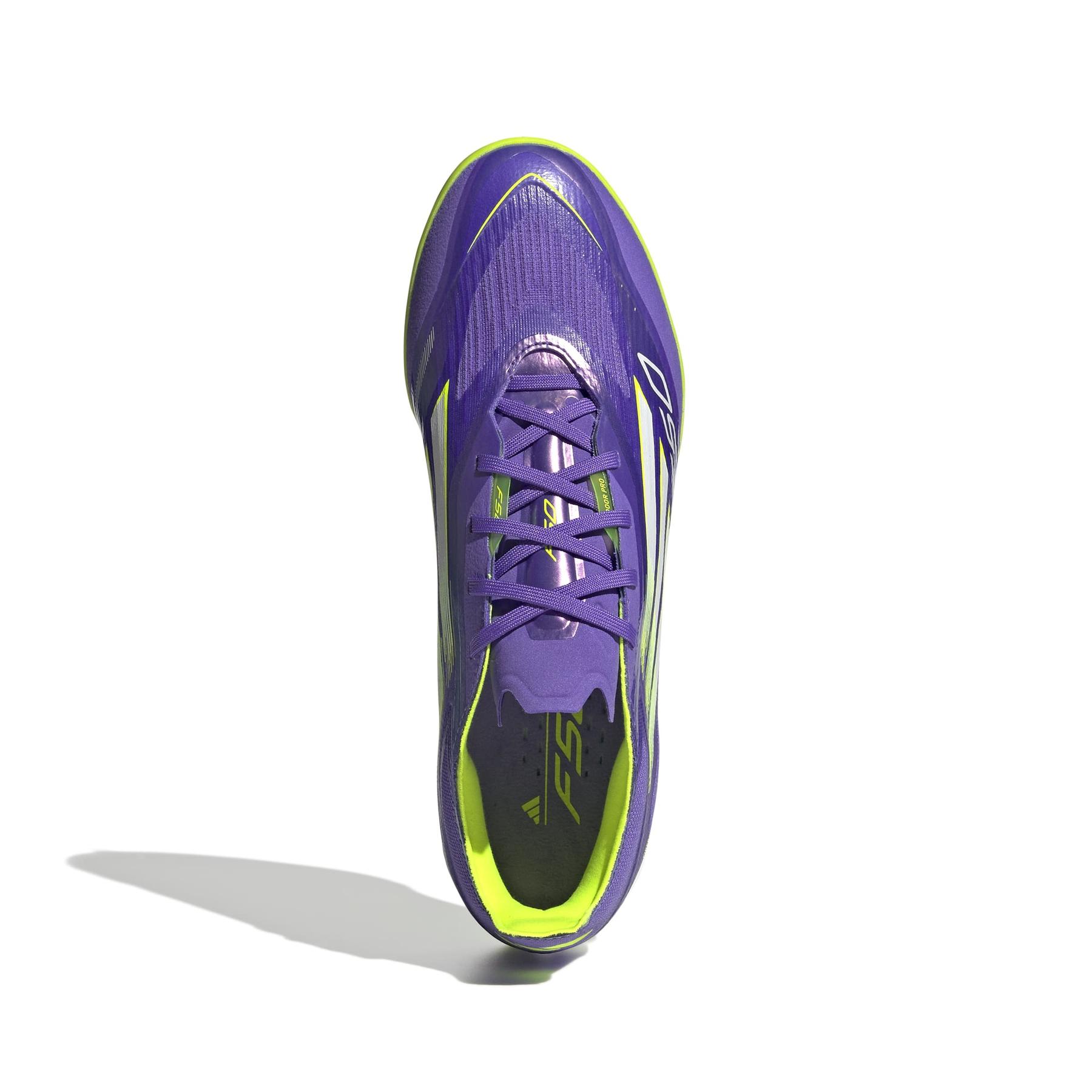 product/a/d/adidas_jh7682_2_footwear_photography_top_portrait_view_white-nw091625.jpg