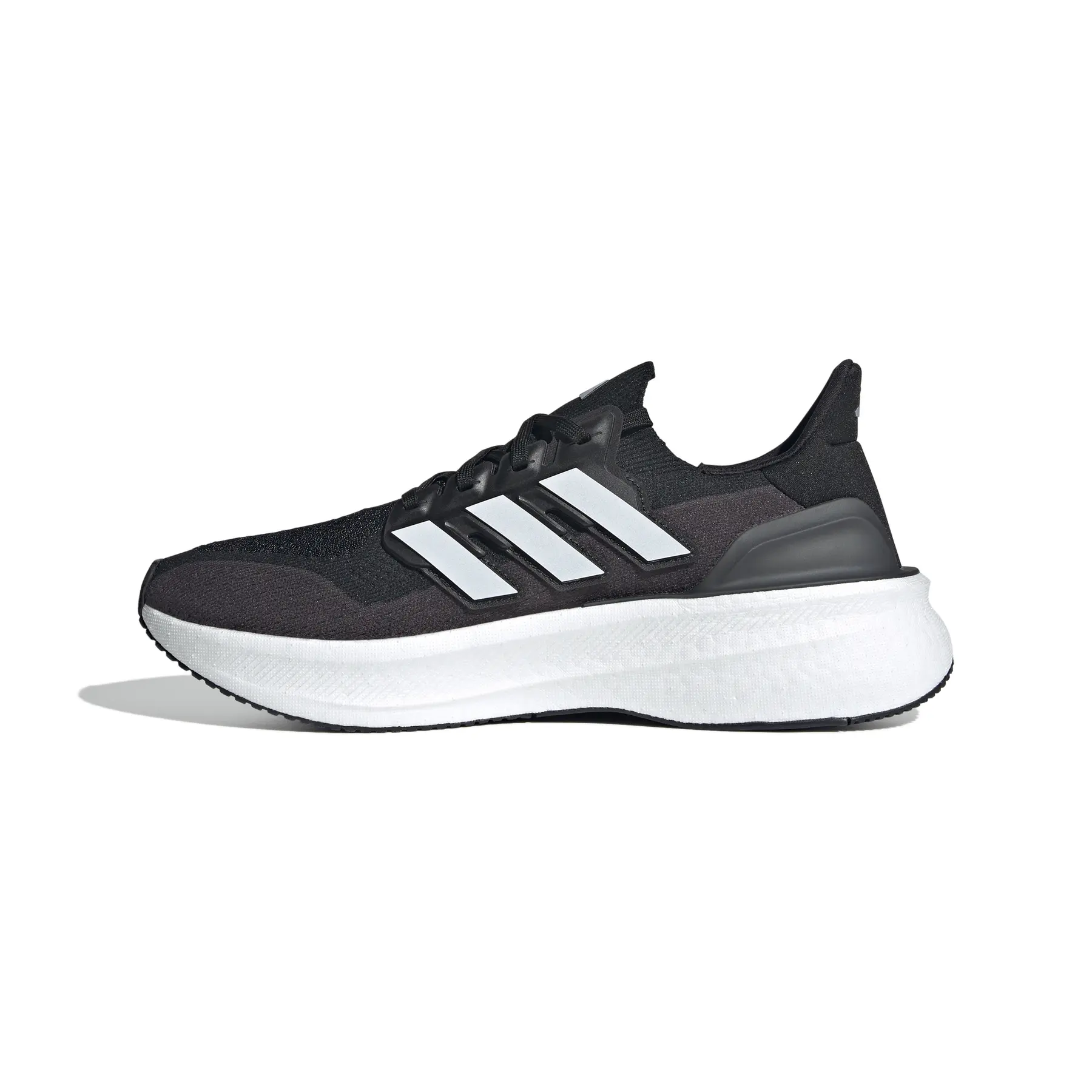 product/a/d/adidas_jh9633_5_footwear_photography_side_medial_center_view_white.jpg
