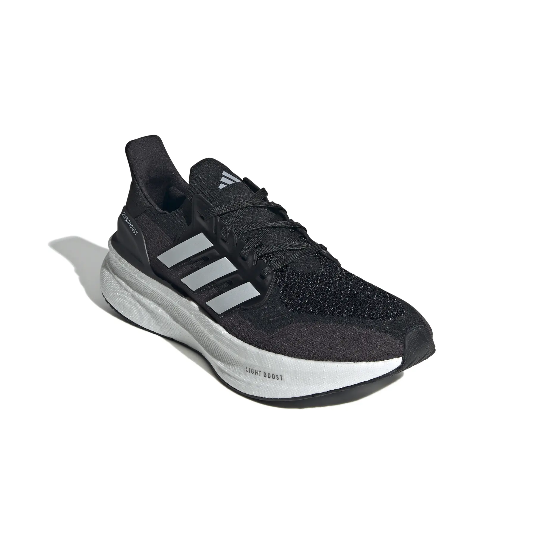 product/a/d/adidas_jh9633_6_footwear_photography_front_lateral_top_view_white.jpg