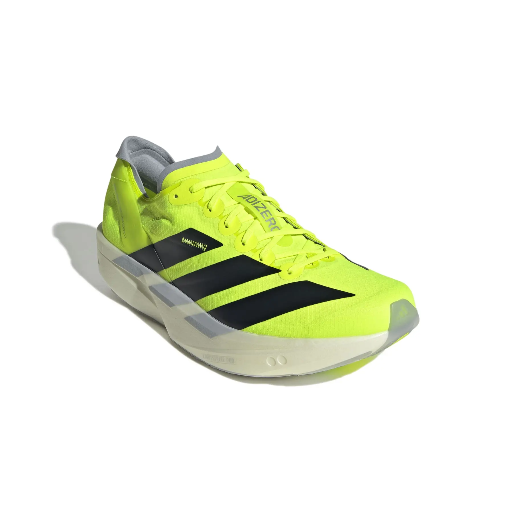 product/a/d/adidas_ji0991_6_footwear_photography_front_lateral_top_view_white-nw091625.jpg