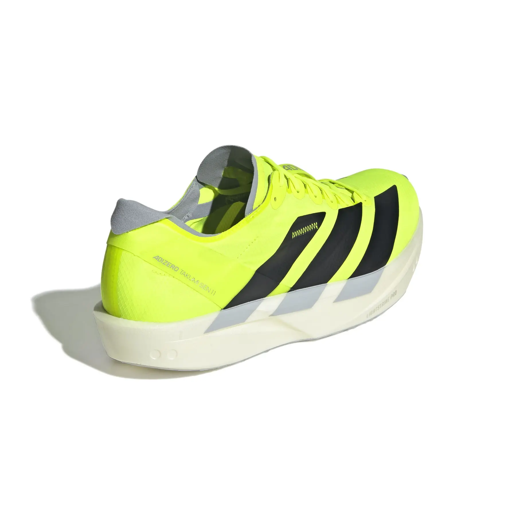 product/a/d/adidas_ji0991_7_footwear_photography_back_lateral_top_view_white-nw091625.jpg