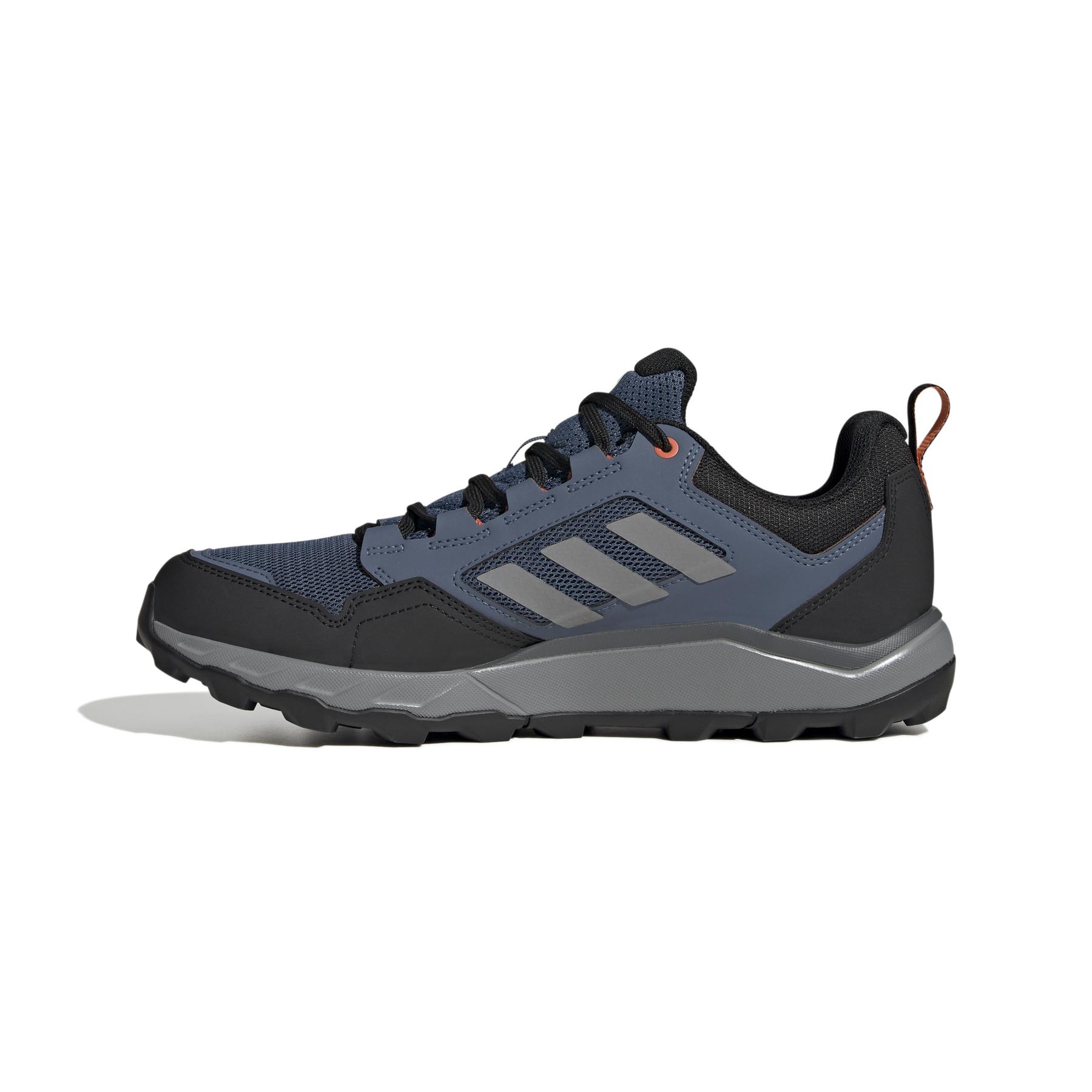 product/a/d/adidas_ji1304_5_footwear_photography_side_medial_center_view_white.jpg