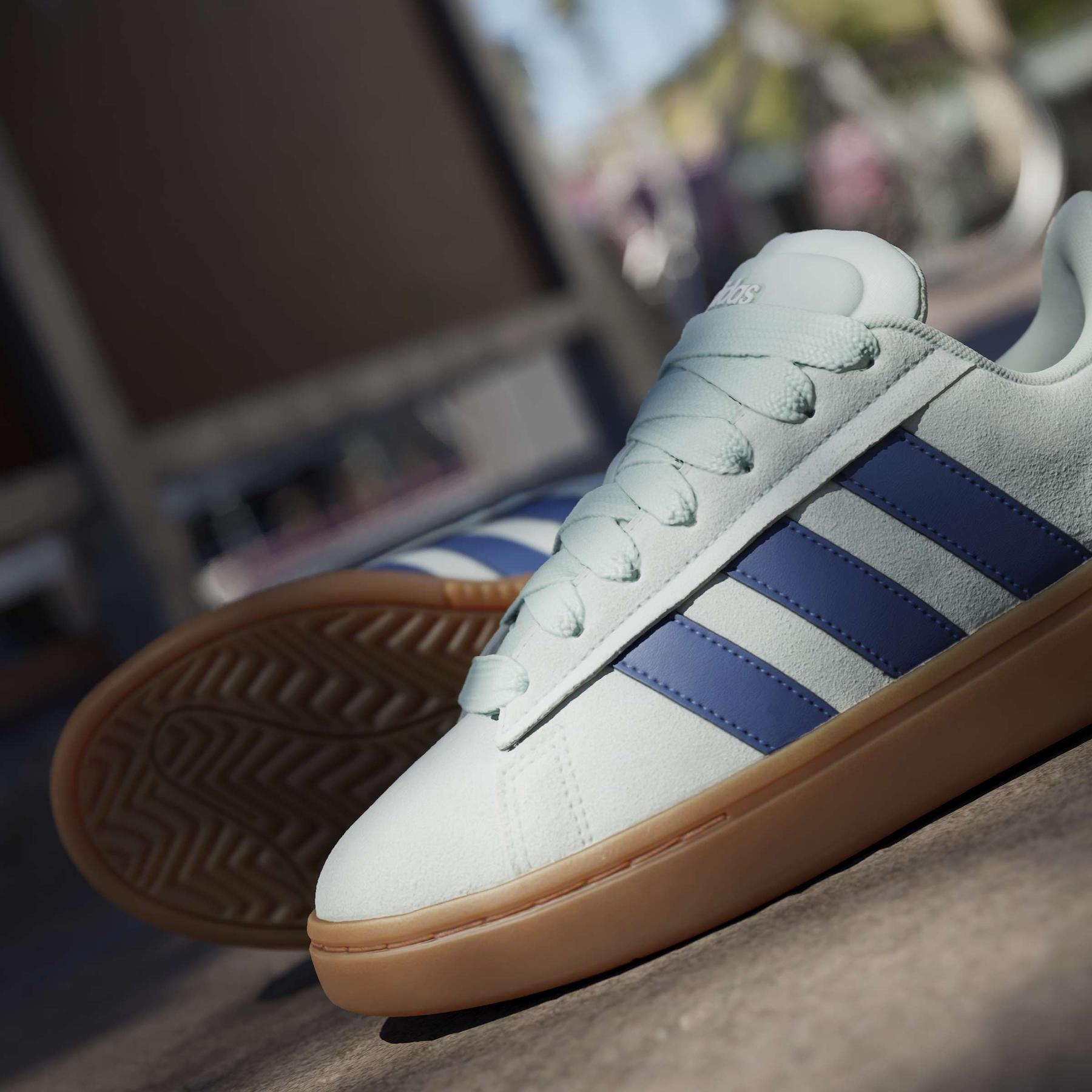 product/a/d/adidas_ji1718_22_footwear_photography_heromrktng_view_10-nw091625.jpg