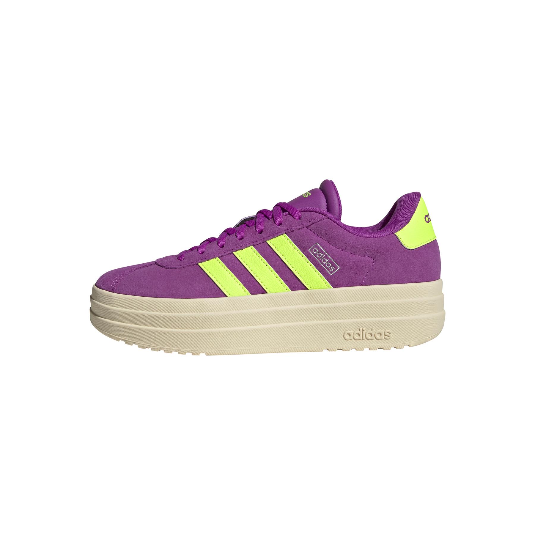 product/a/d/adidas_ji1785_12_footwear_photography_left_side_center_lateral_view_white.jpg