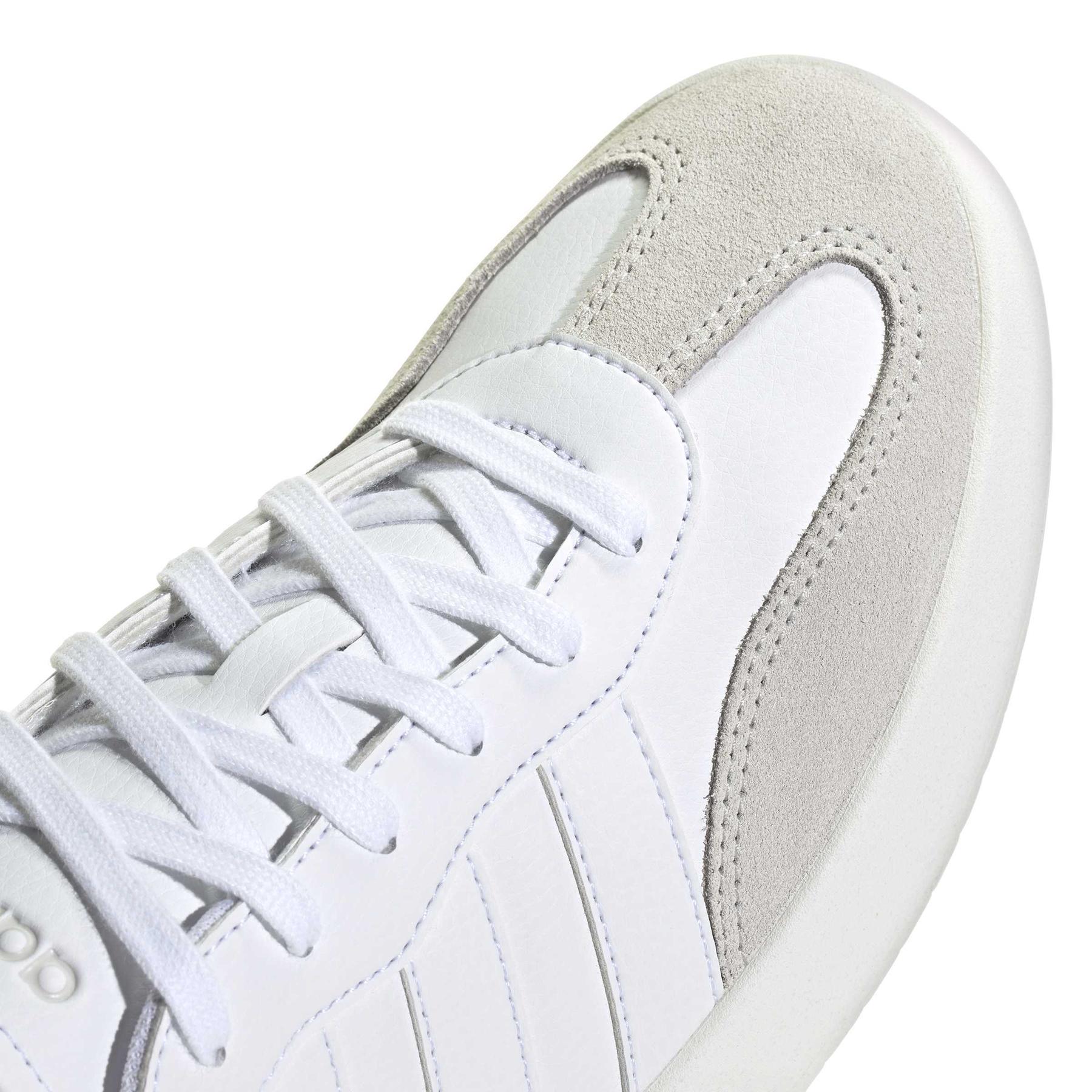 product/a/d/adidas_ji2308_8_footwear_photography_detail_view_1_white-nw091625.jpg