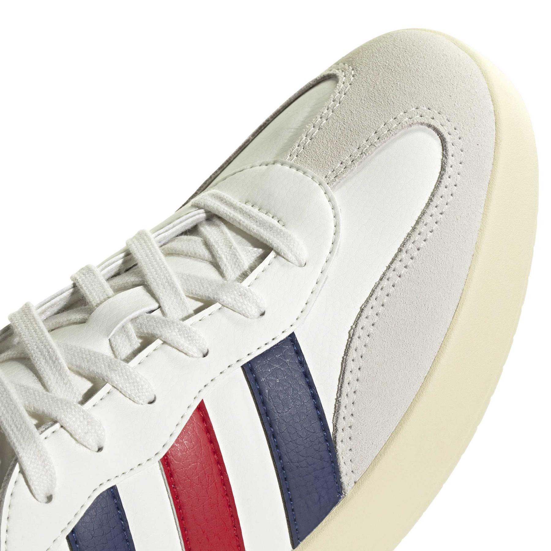 product/a/d/adidas_ji2312_8_footwear_photography_detail_view_1_white-nw091625.jpg