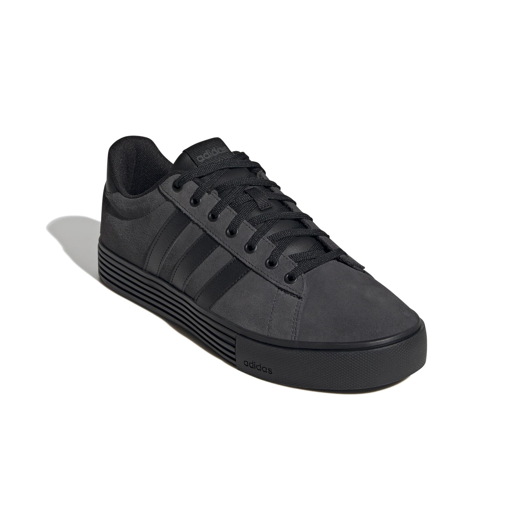 product/a/d/adidas_ji4355_6_footwear_photography_front_lateral_top_view_white-nw110824.jpg