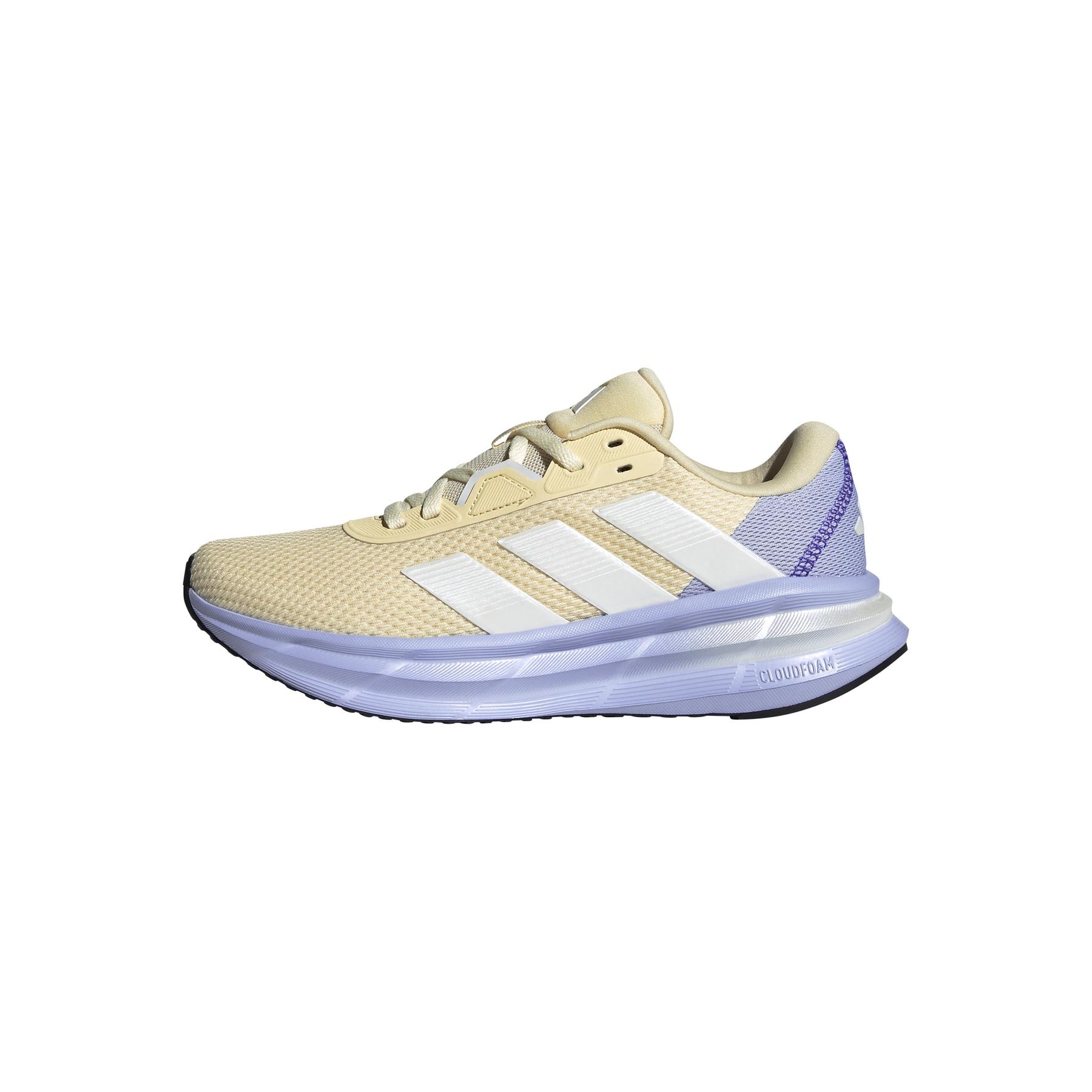 product/a/d/adidas_ji4606_12_footwear_photography_left_side_center_lateral_view_white.jpg