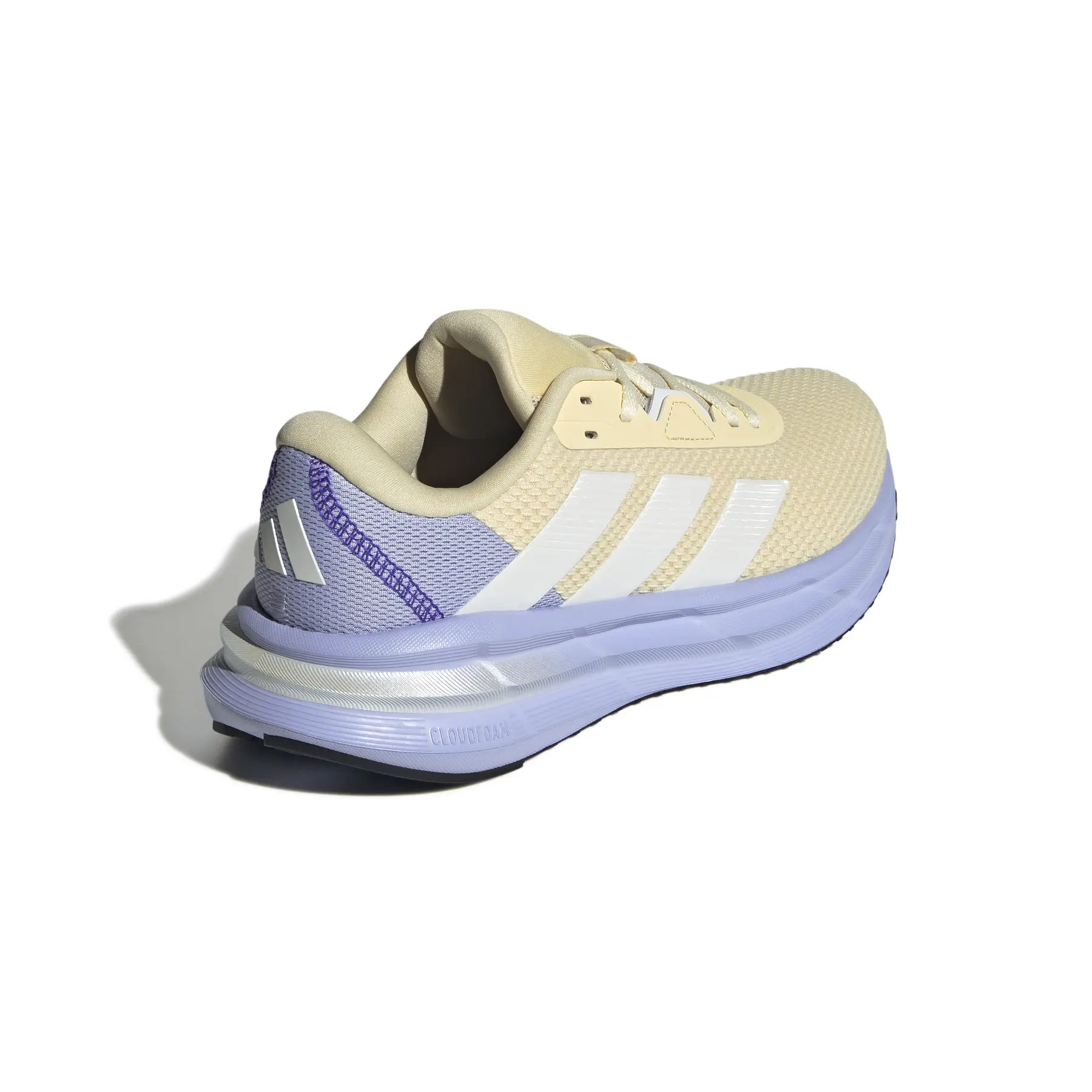 product/a/d/adidas_ji4606_7_footwear_photography_back_lateral_top_view_white.jpg
