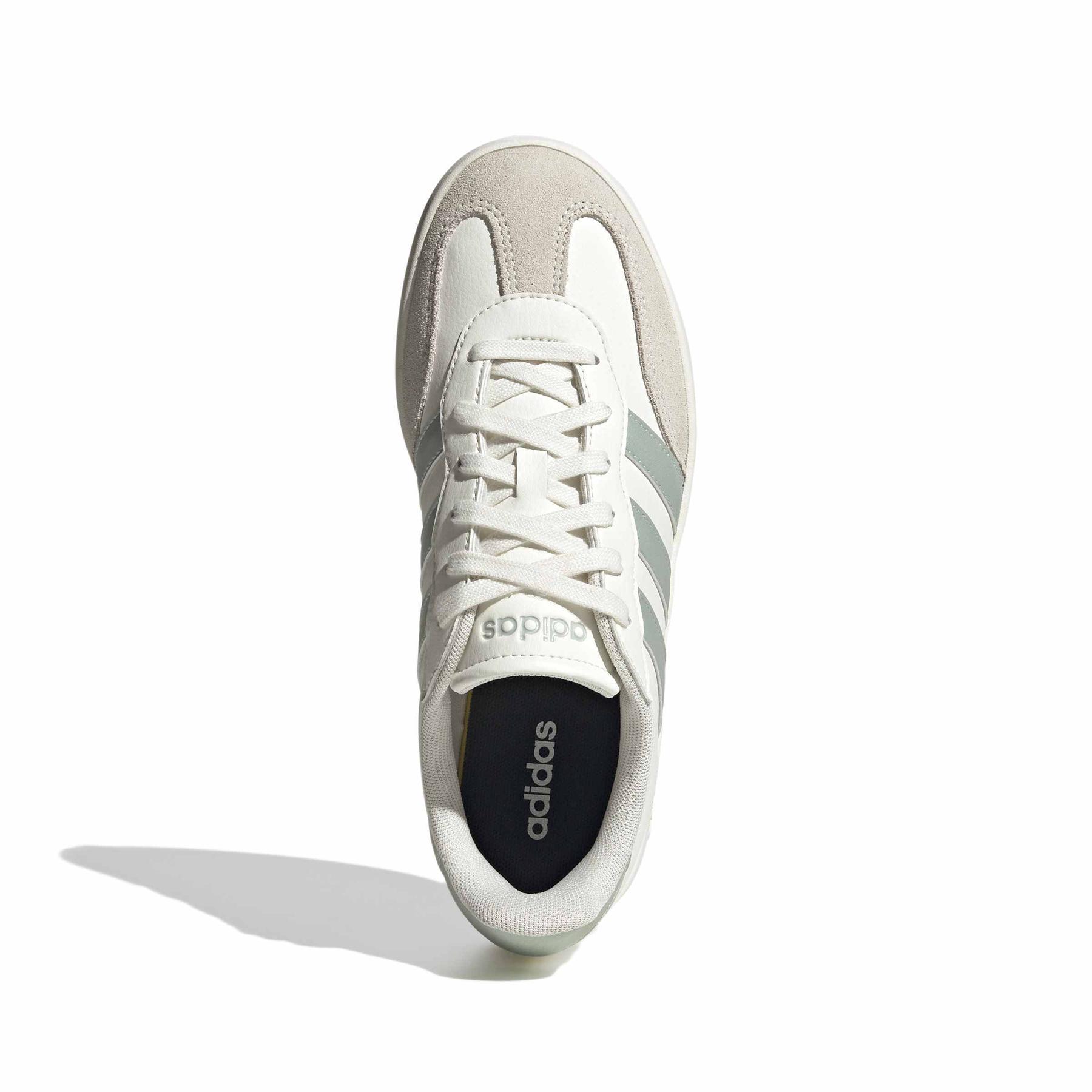 product/a/d/adidas_ji4905_3_footwear_photography_top_portrait_view_white-nw091625.jpg