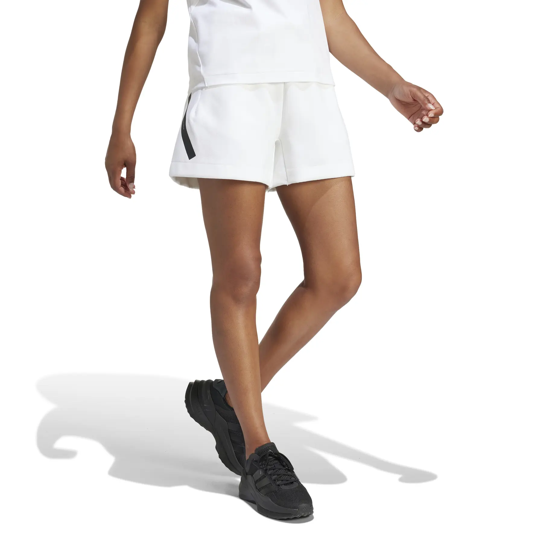 Women's shorts adidas Z.N.E. | Direct-Volley