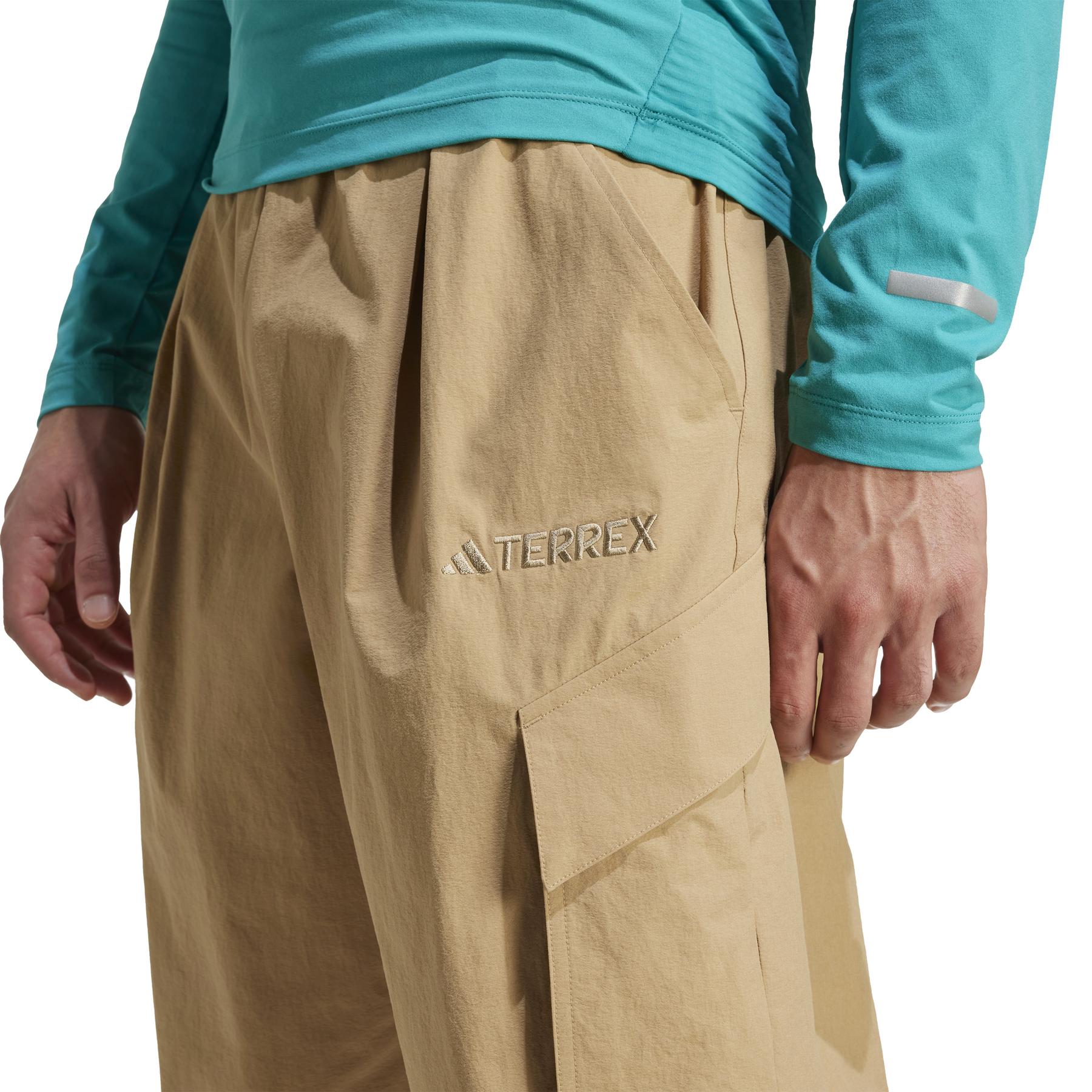 product/a/d/adidas_jm7424_cardbo_6.jpg