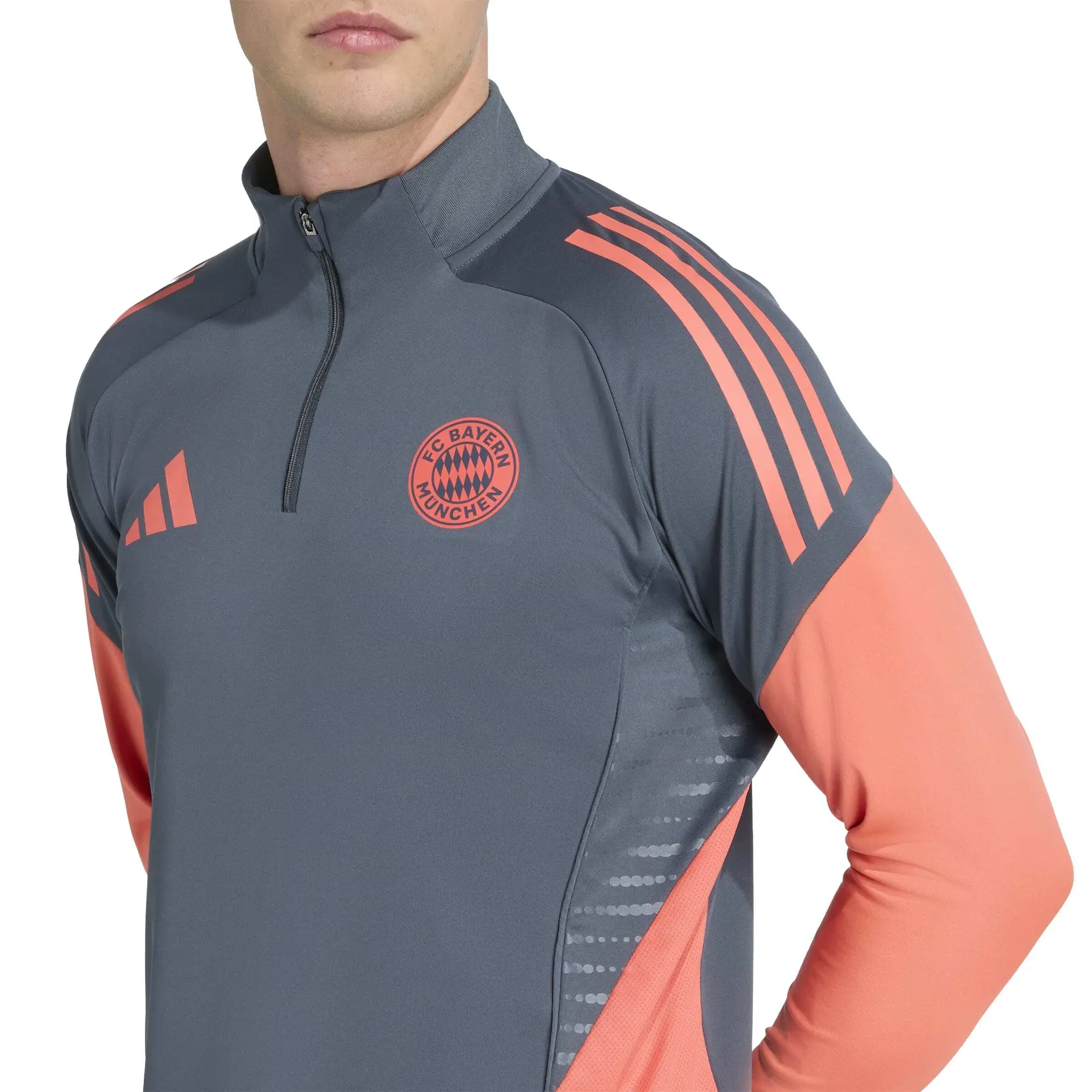 Bayern Munich tracksuit jacket 2025/26 | Foot-Store
