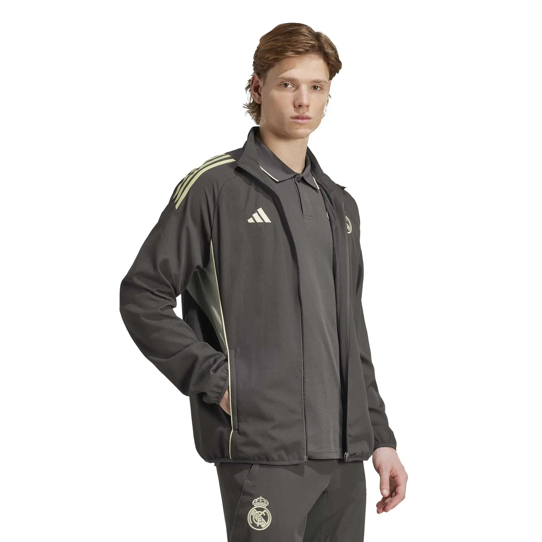 Real Madrid Prematch Tracksuit Jacket 2025/26 | Foot-Store