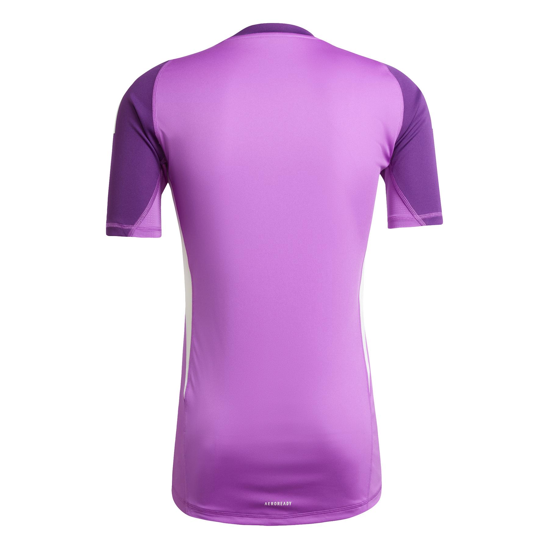 product/a/d/adidas_jp4375_purbur_2.jpg