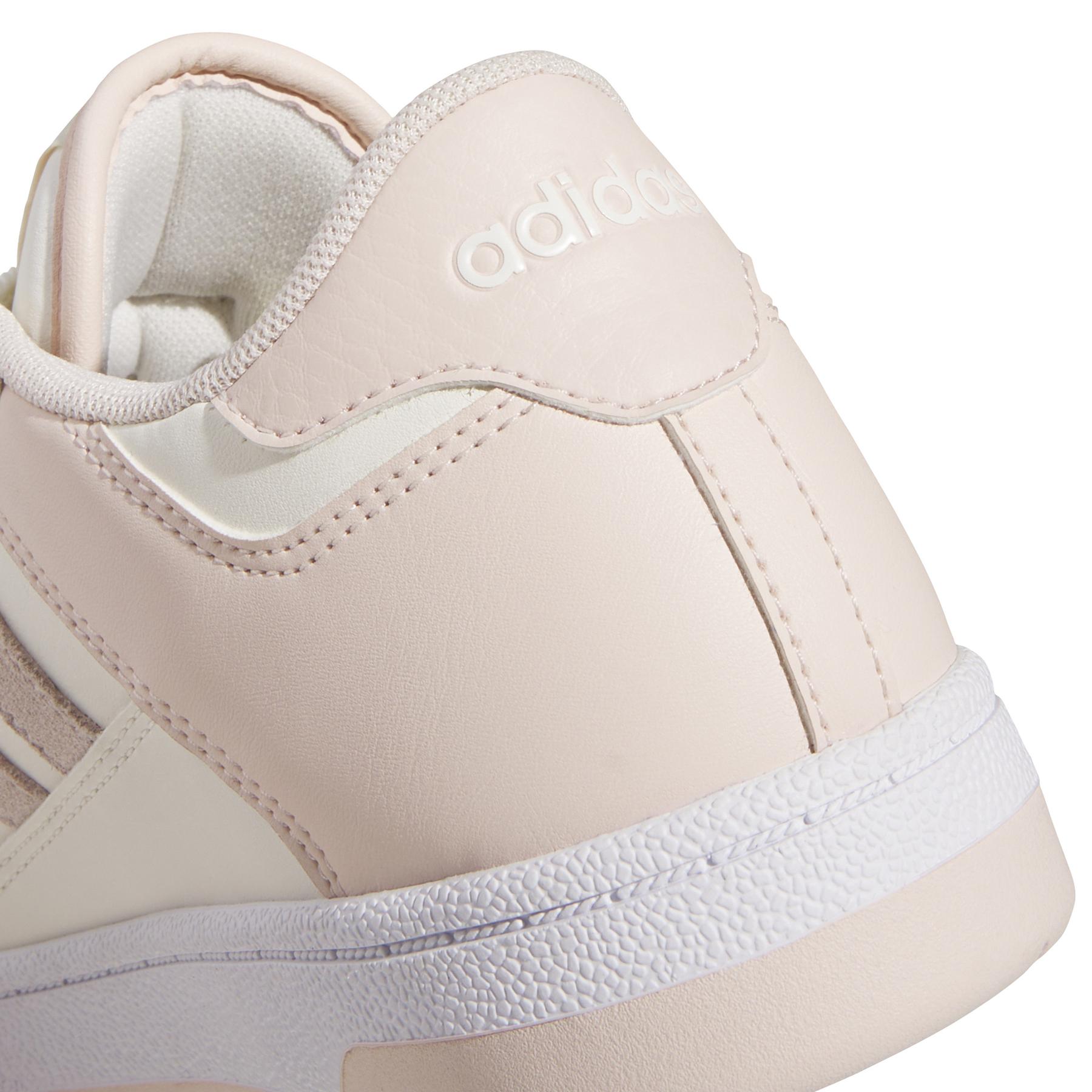 product/a/d/adidas_jp5251_9_footwear_photography_detail_view_2_white-nw110824.jpg